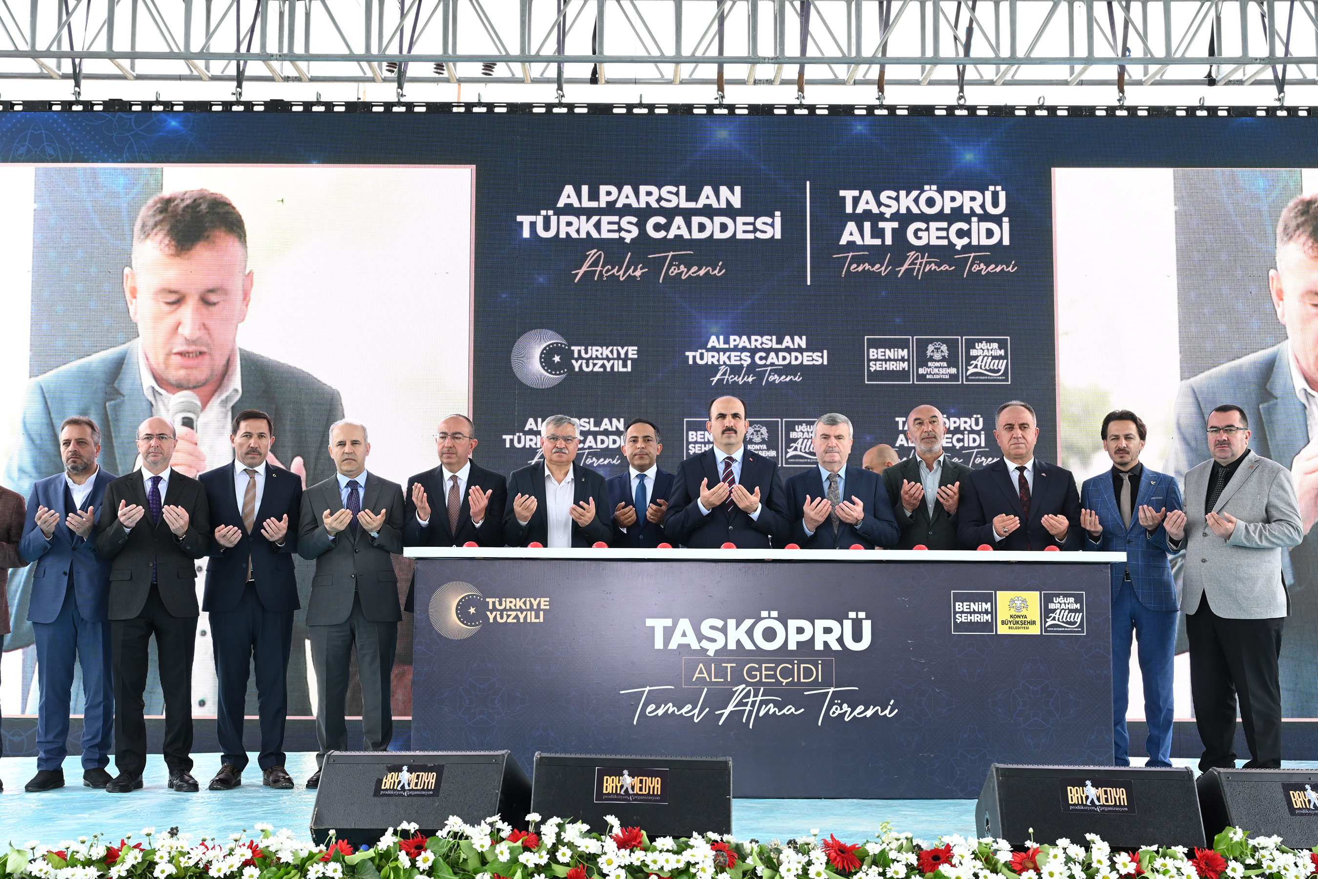ALPARSLAN TÜRKEŞ CADDESİ AÇILDI; TAŞKÖPRÜ ALT GEÇİDİNİN TEMELİ ATILDI