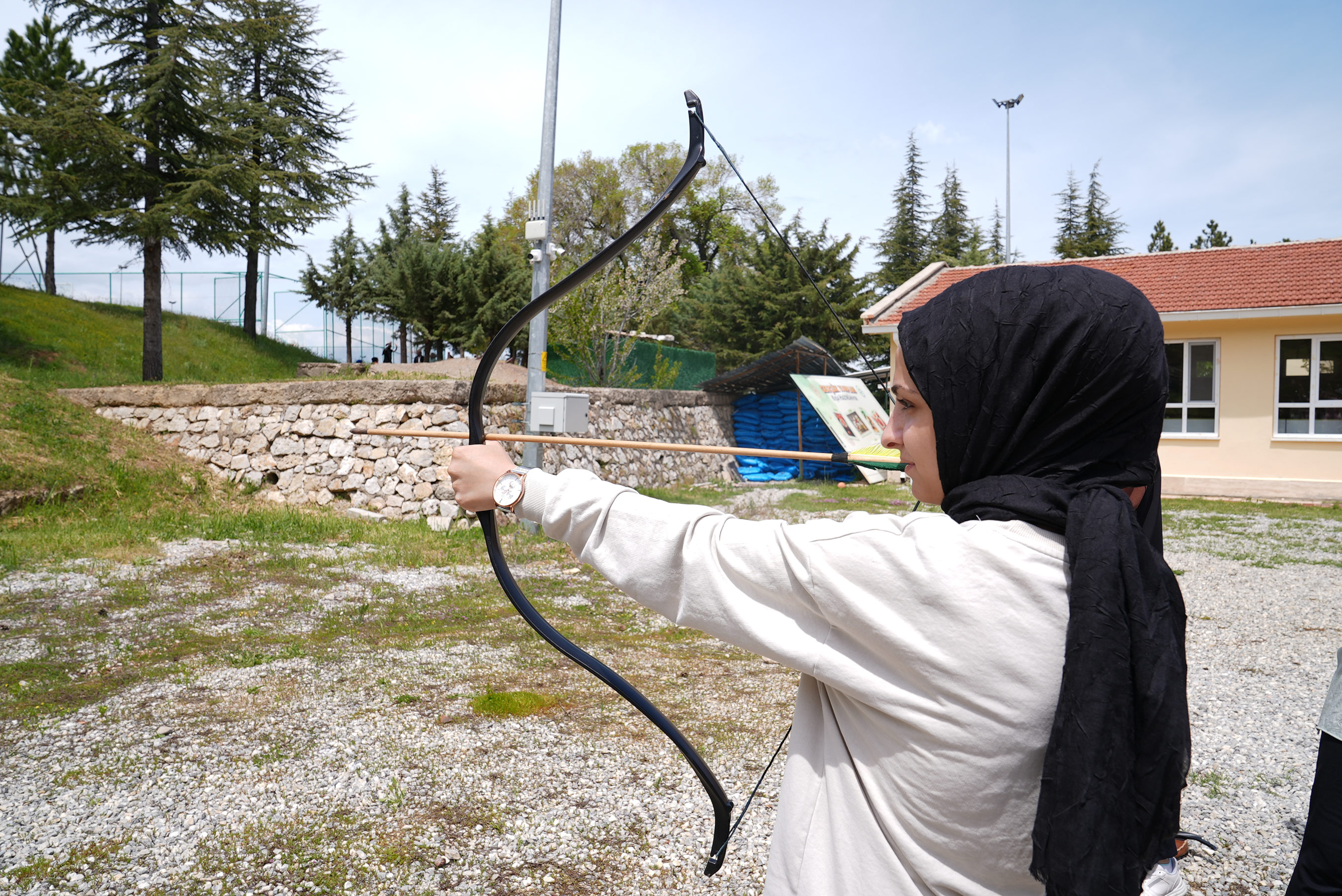 LİSE MEDENİYET AKADEMİLERİNDEN YKS ÖĞRENCİLERİNE MOTİVASYON KAMPI