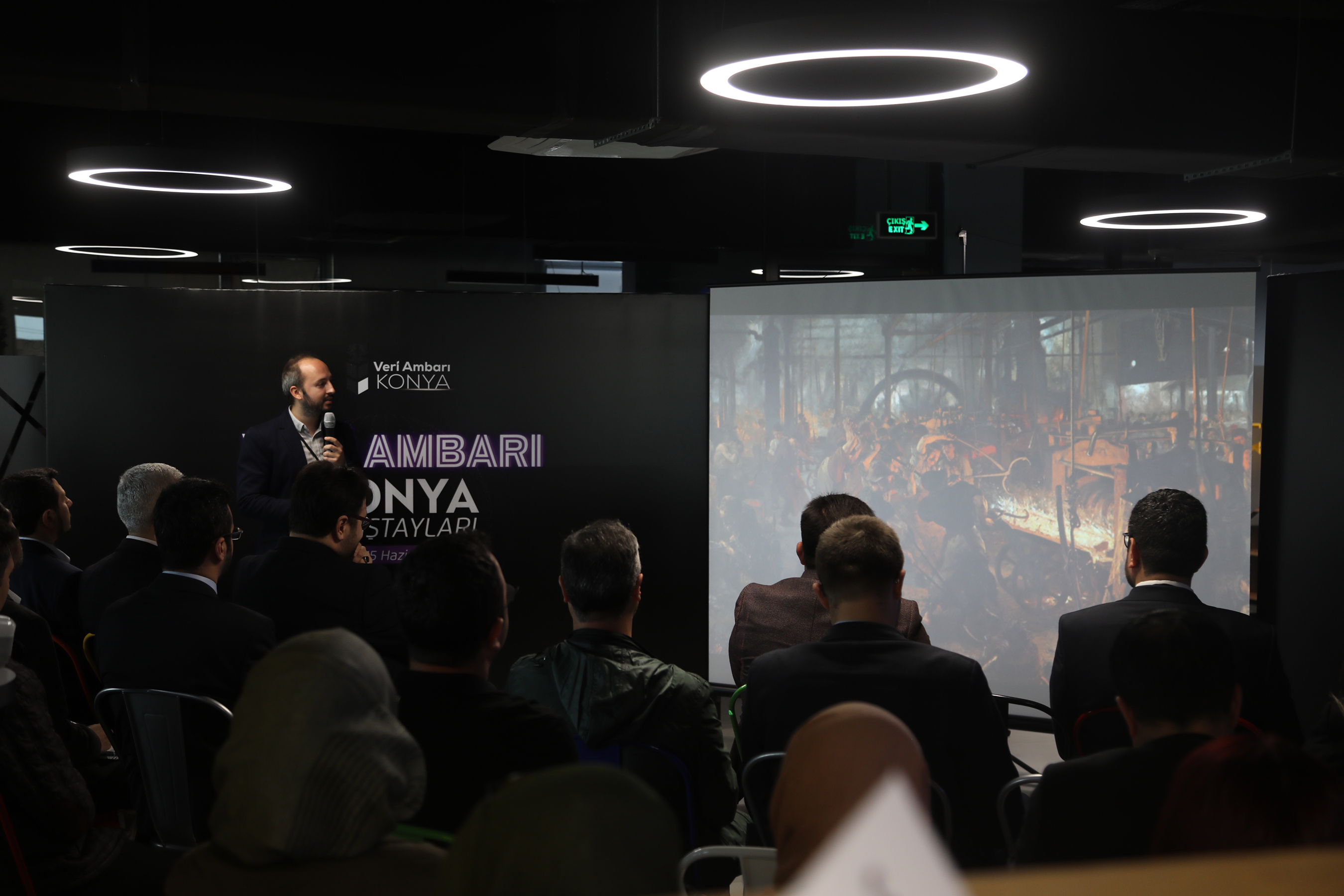 KONYA BÜYÜKŞEHİR “VERİ AMBARI KONYA ÇALIŞTAYLARI” DÜZENLİYOR