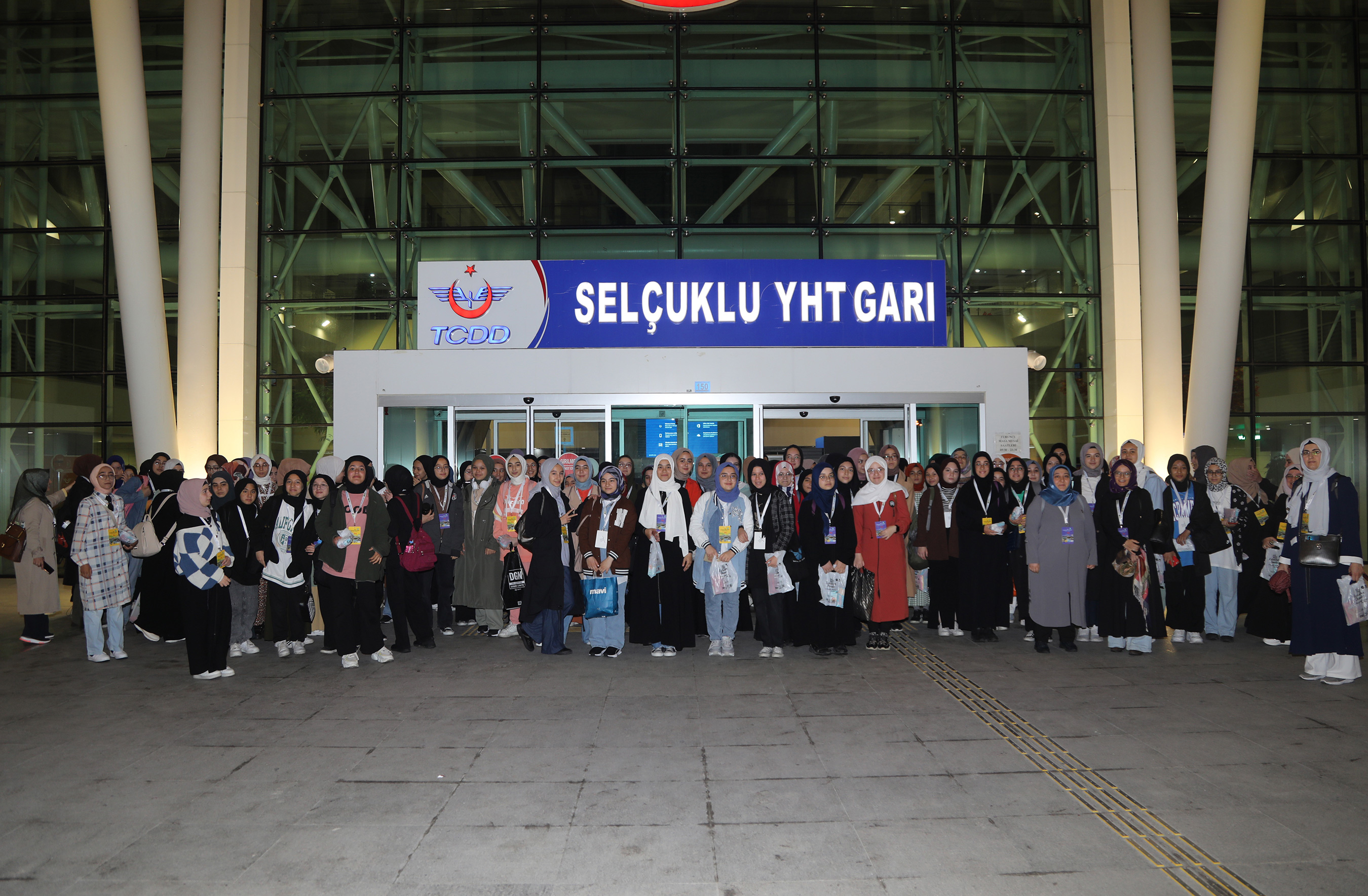 KONYA BÜYÜKŞEHİR HAFIZLARI İSTANBUL İLE BULUŞTURDU