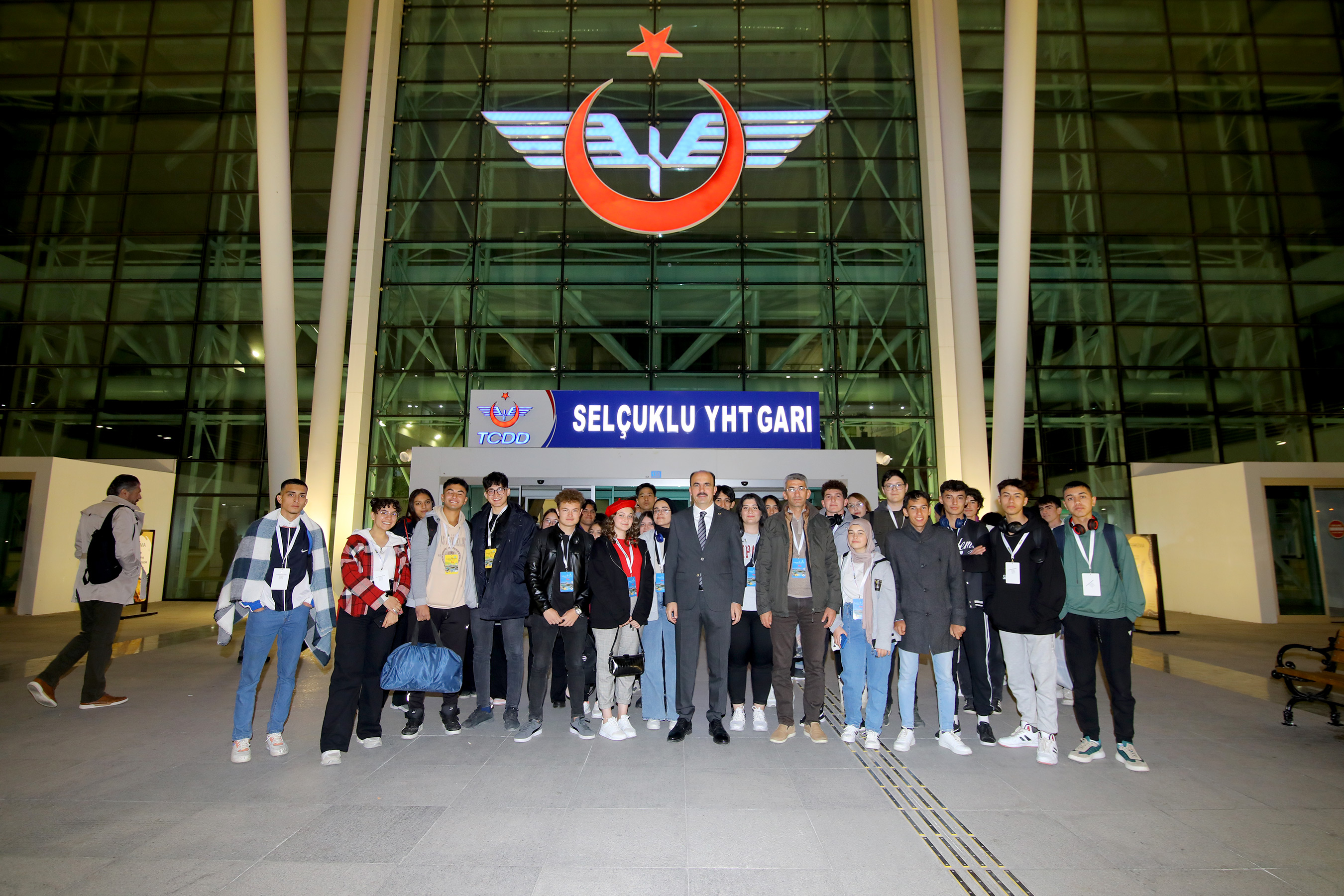 BAŞKAN ALTAY: “GENÇLERİMİZ İKİ BAŞKENT ARASINDA GÖNÜL KÖPRÜSÜ KURDU”