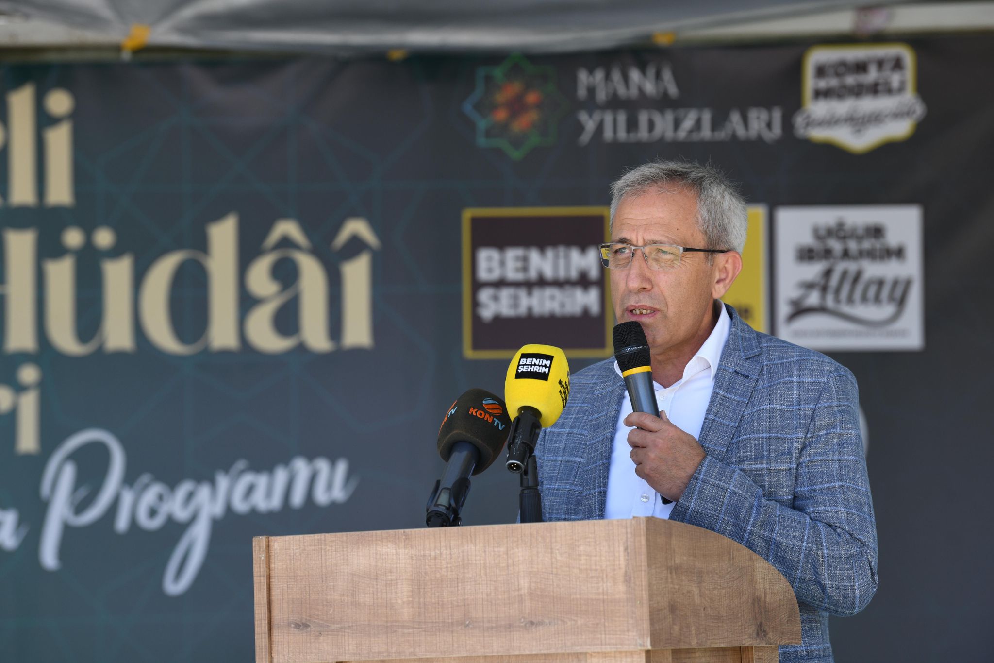 KONYA’NIN MANEVİ ÖNDERLERİNDEN LADİKLİ AHMET HÜDAİ ANILDI