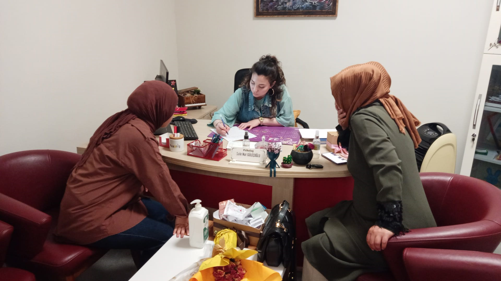 BİLGEHANELER LGS TERCİHLERİ İÇİN ÖĞRENCİLERE ÜCRETSİZ DANIŞMANLIK HİZMETİ VERİYOR