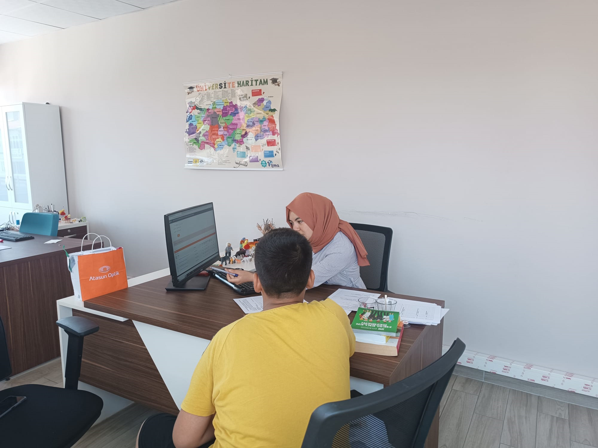 BİLGEHANELER LGS TERCİHLERİ İÇİN ÖĞRENCİLERE ÜCRETSİZ DANIŞMANLIK HİZMETİ VERİYOR