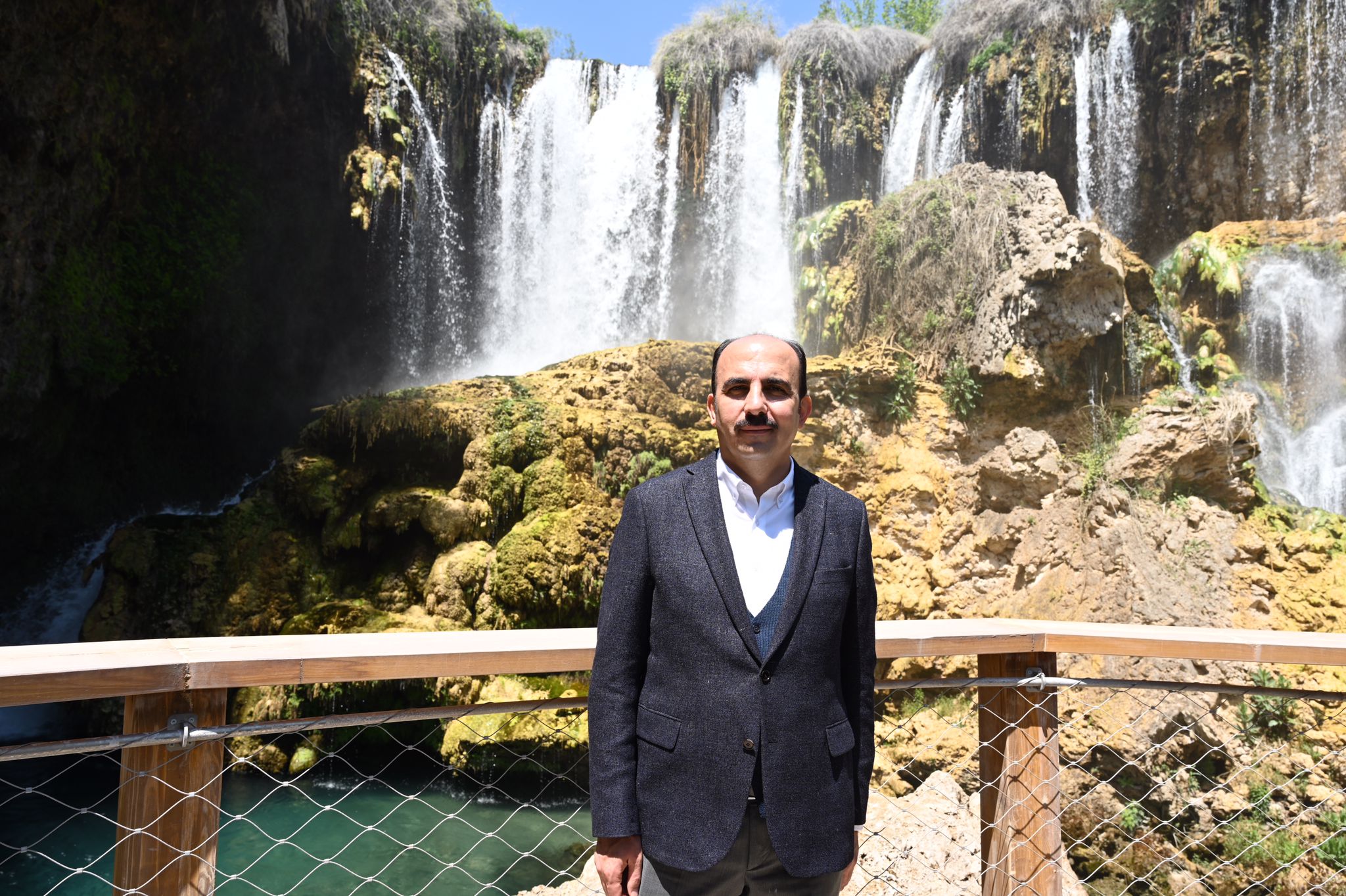 BAŞKAN ALTAY: “YERKÖPRÜ ŞELALESİ YENİ HALİYLE ZİYARETÇİLERİN İLGİ ODAĞI OLUYOR”