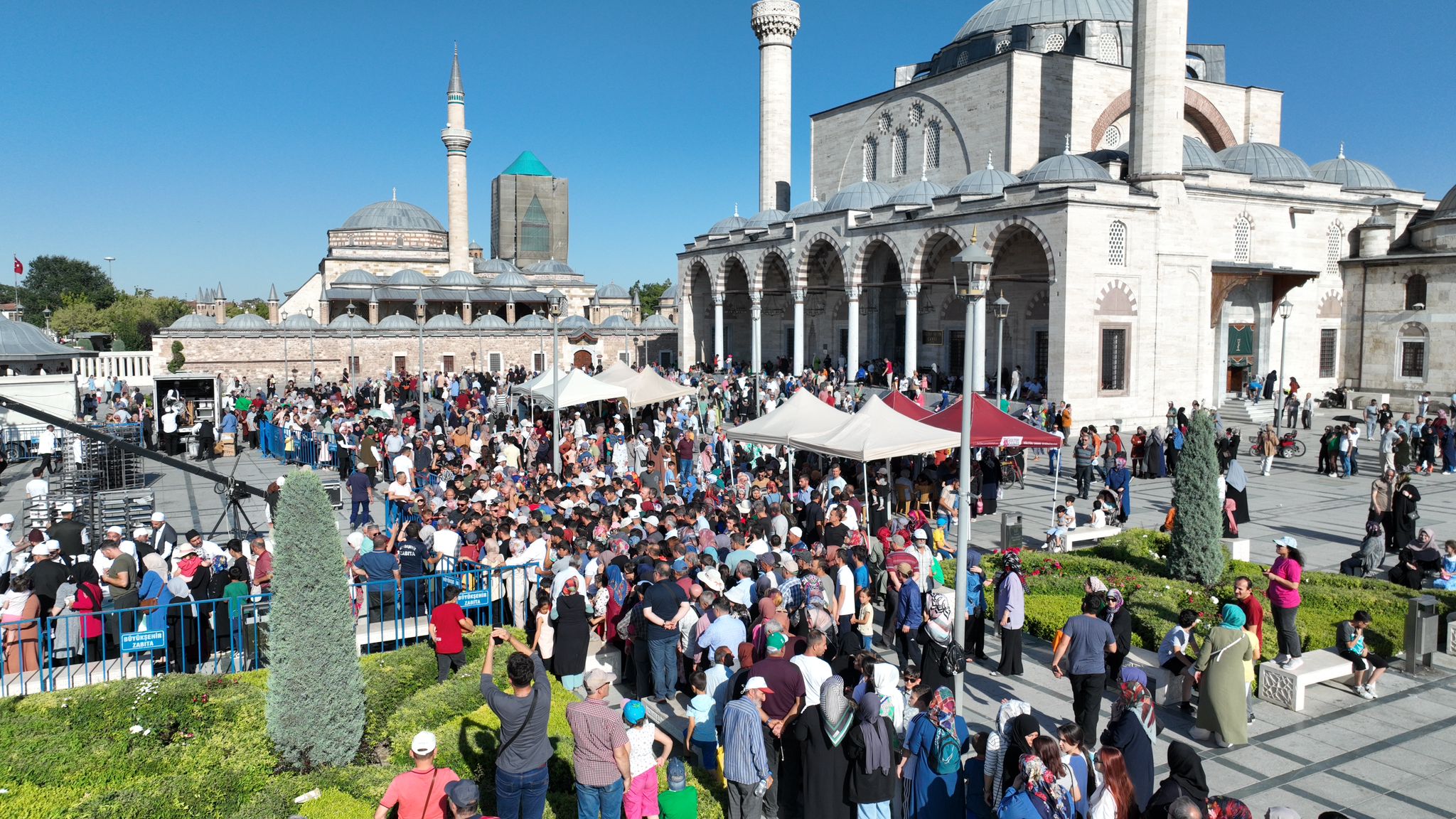 KONYA’DA AŞURE GELENEĞİ “HUZUR-I PİR’DE AŞURE” PROGRAMIYLA YAŞATILDI