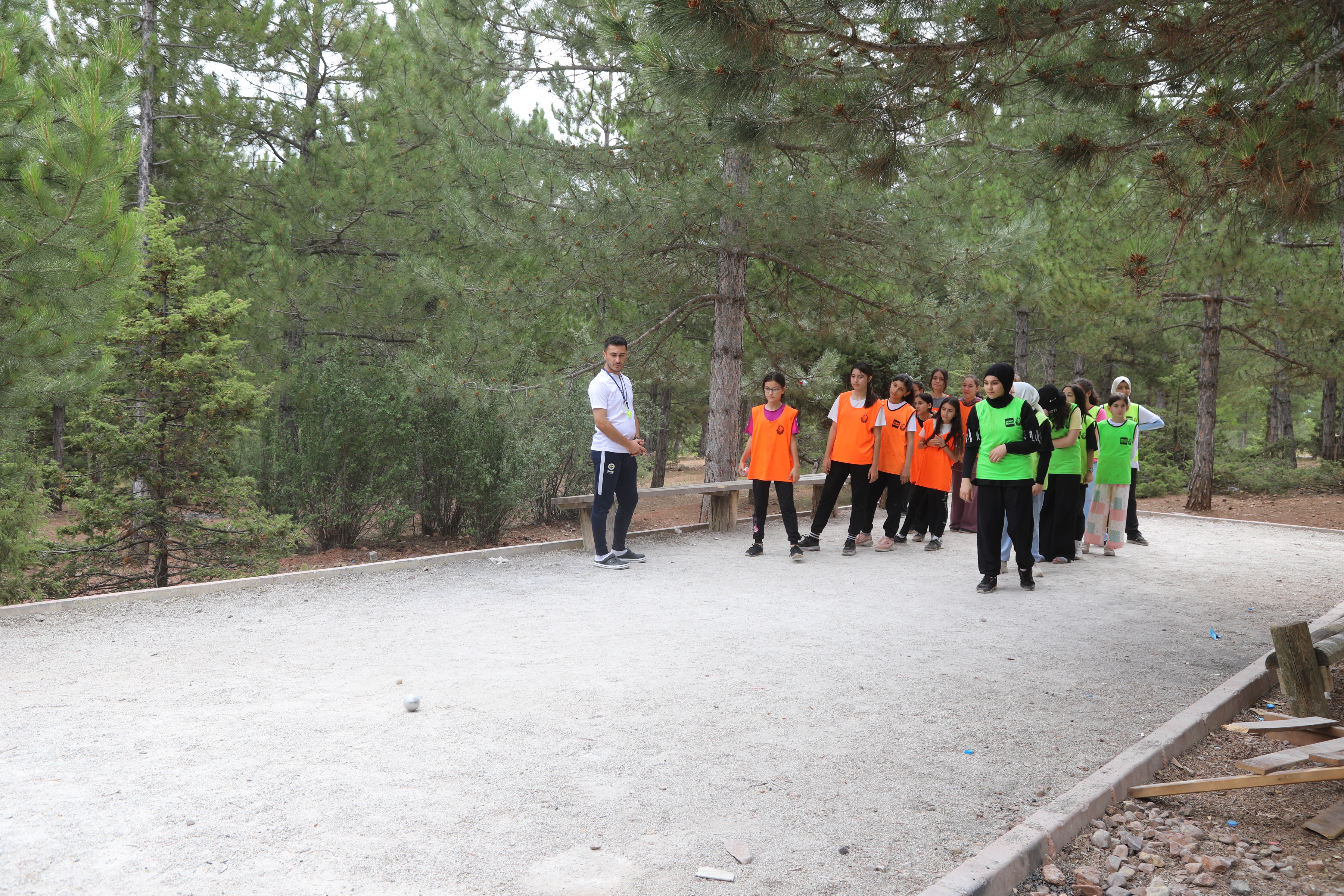 KONYALI ÇOCUKLARIN GÖZDESİ GENÇ KOMEK YAZ KAMPLARI