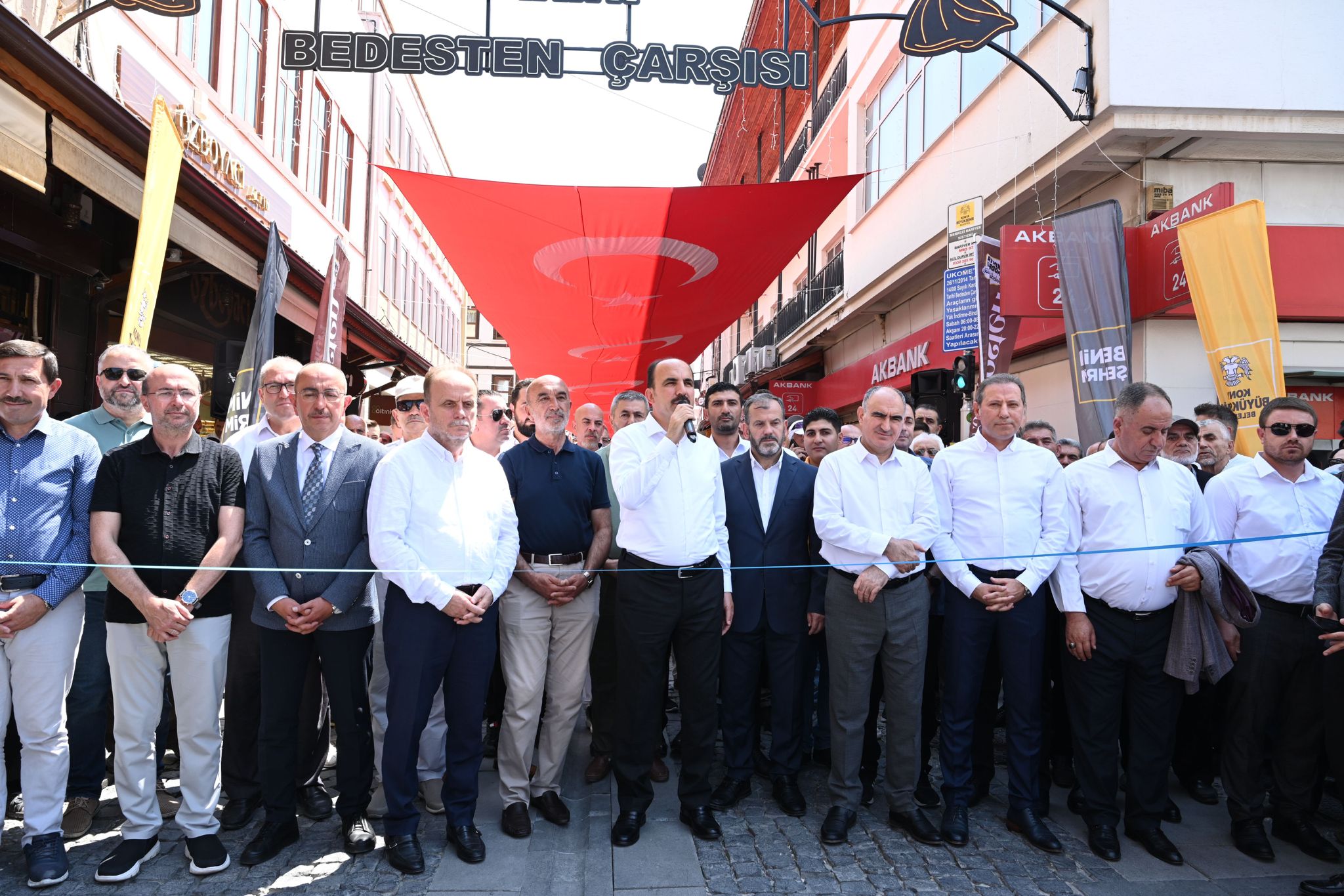 2. “TARİHİ BEDESTEN ALIŞVERİŞ GÜNLERİ” BÜYÜK COŞKUYLA BAŞLADI