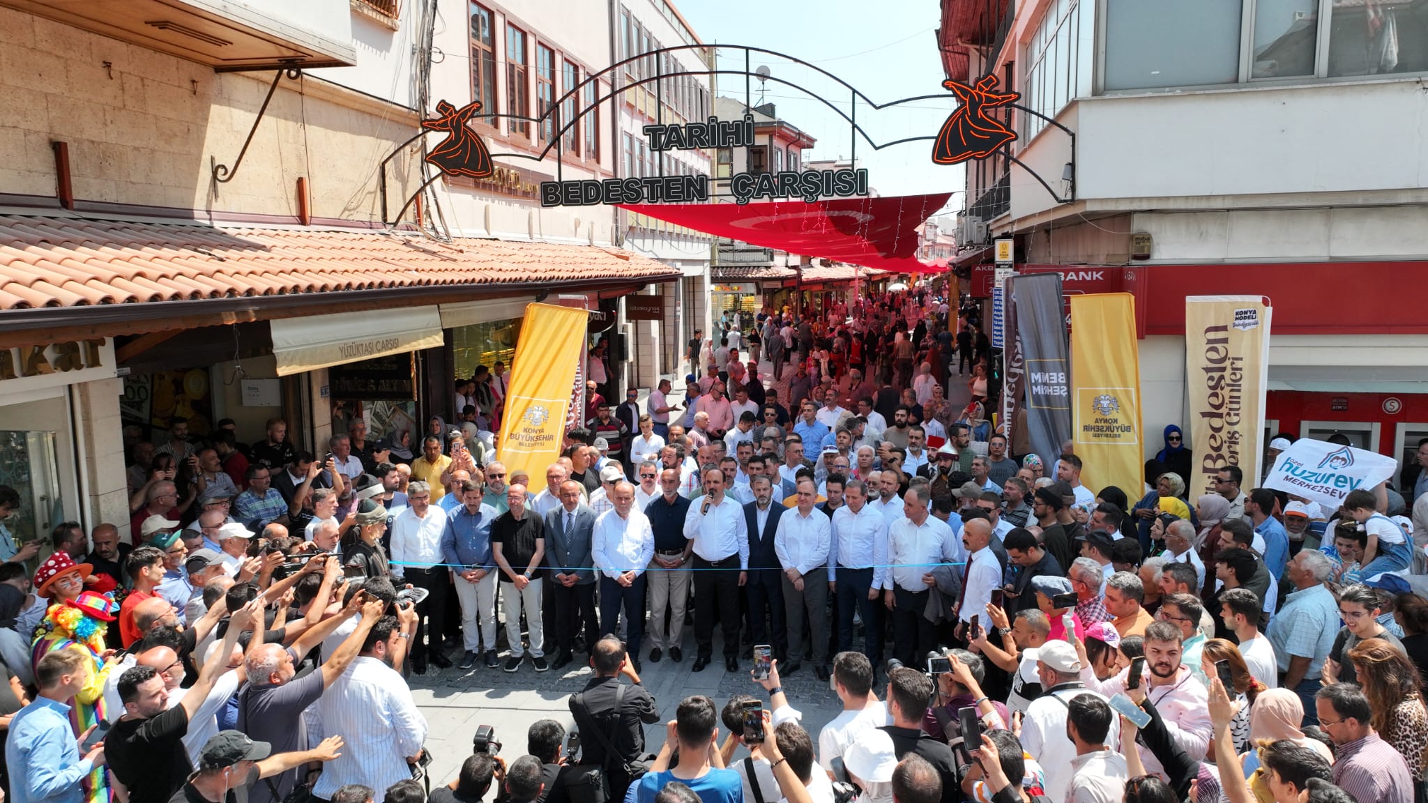 2. “TARİHİ BEDESTEN ALIŞVERİŞ GÜNLERİ” BÜYÜK COŞKUYLA BAŞLADI