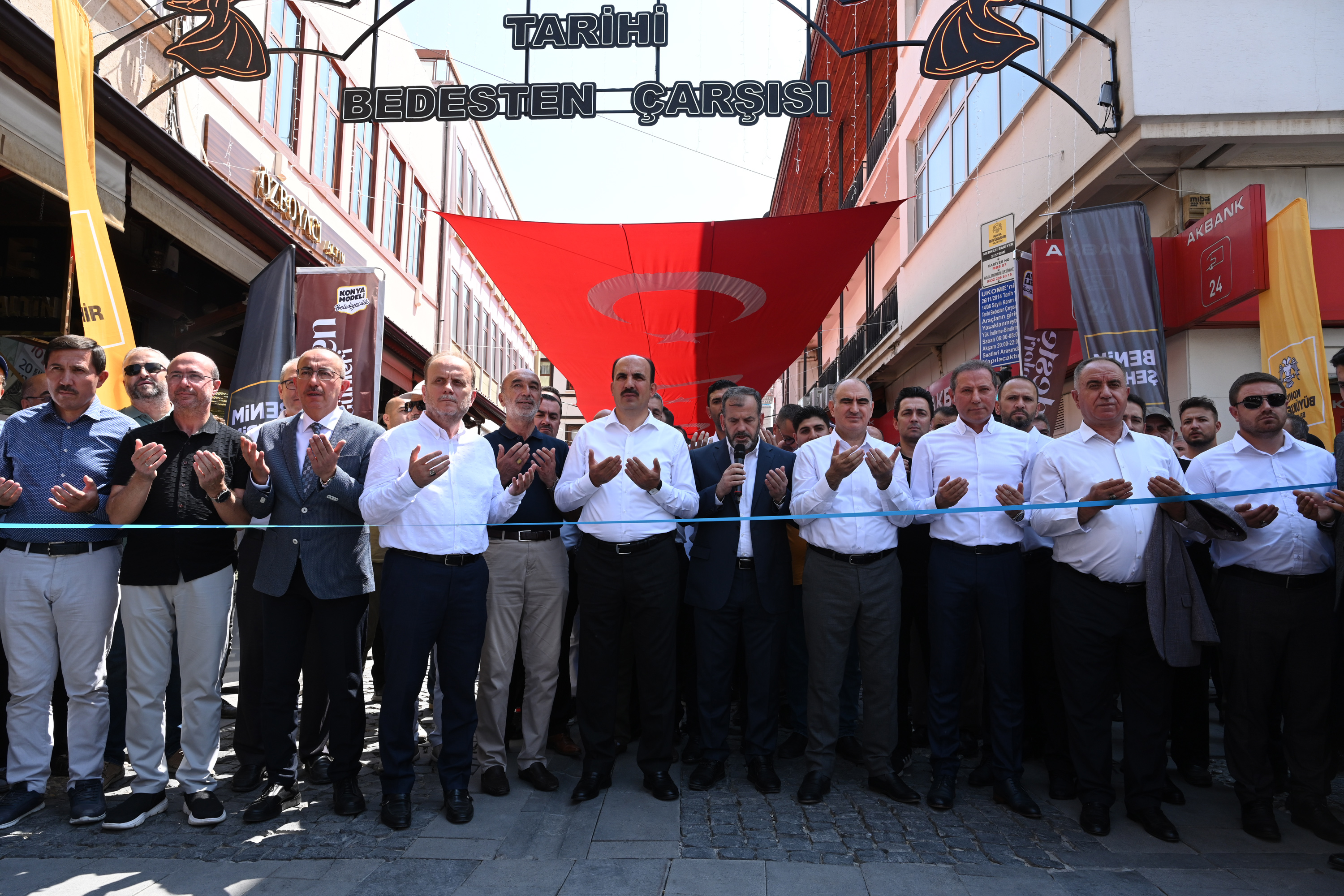 BAŞKAN ALTAY II. TARİHİ BEDESTEN ALIŞVERİŞ GÜNLERİ’NE KATILAN HERKESE TEŞEKKÜR ETTİ