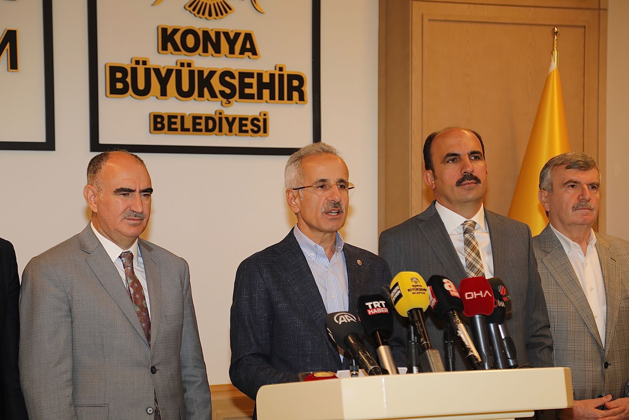 BAKAN URALOĞLU: “KONYA’YI ÇOK ÖNEMLİ LOJİSTİK BİR ÜS HALİNE GETİRDİK”