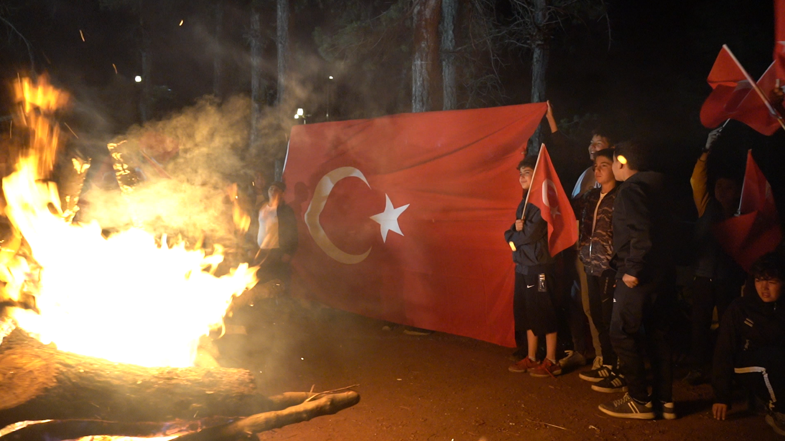 BİLGEHANELER TOPLUMSAL VE AHLAKİ DUYARLILIĞI YÜKSEK NESİL İÇİN ÇALIŞIYOR