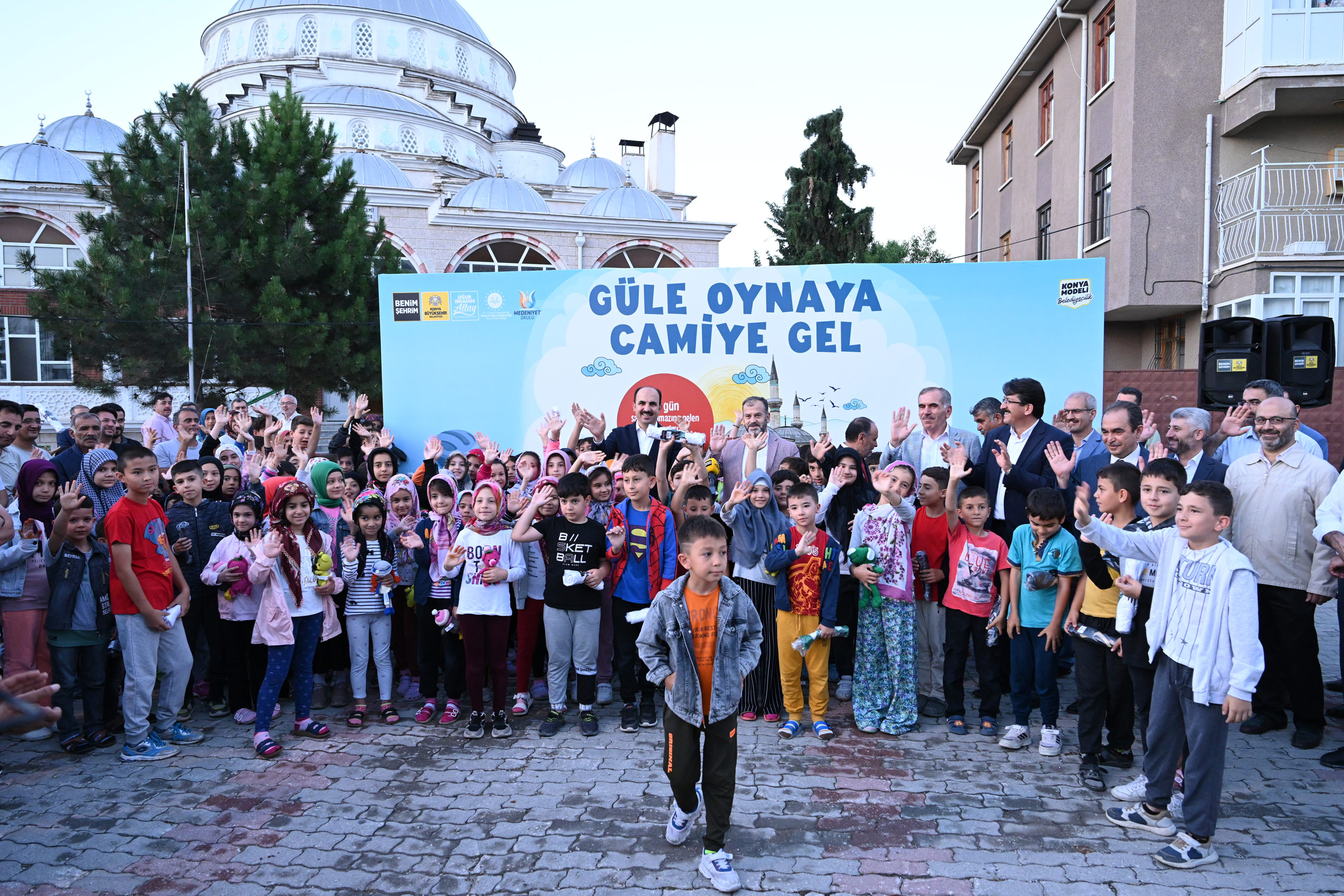 BAŞKAN ALTAY: “GÜLE OYNAYA CAMİYE GEL PROJEMİZ BU YIL DA BAŞARIYLA TAMAMLANDI”