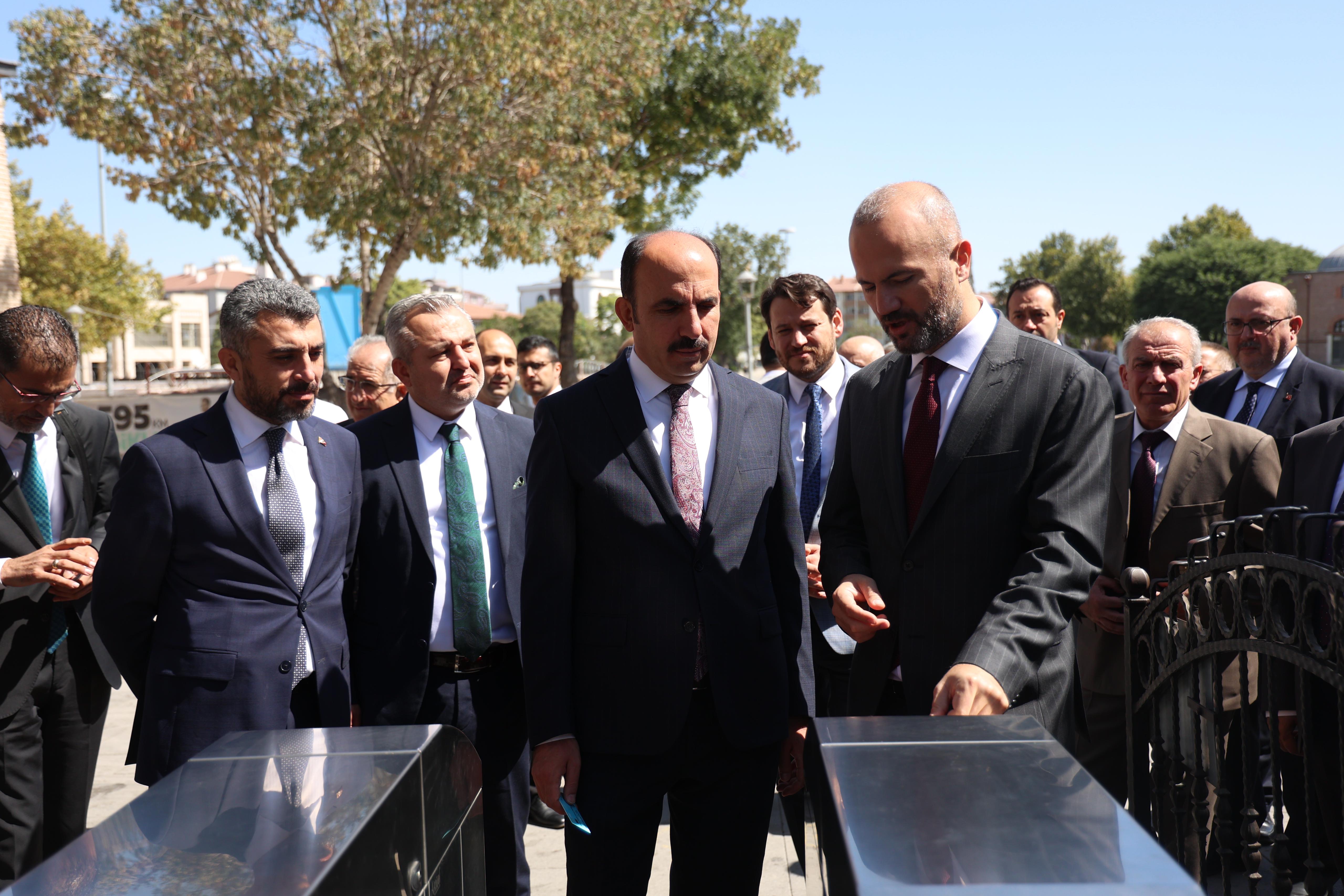 “TÜRKİYE KART” TÜRKİYE’DE İLK KEZ KONYA’DA UYGULANMAYA BAŞLADI