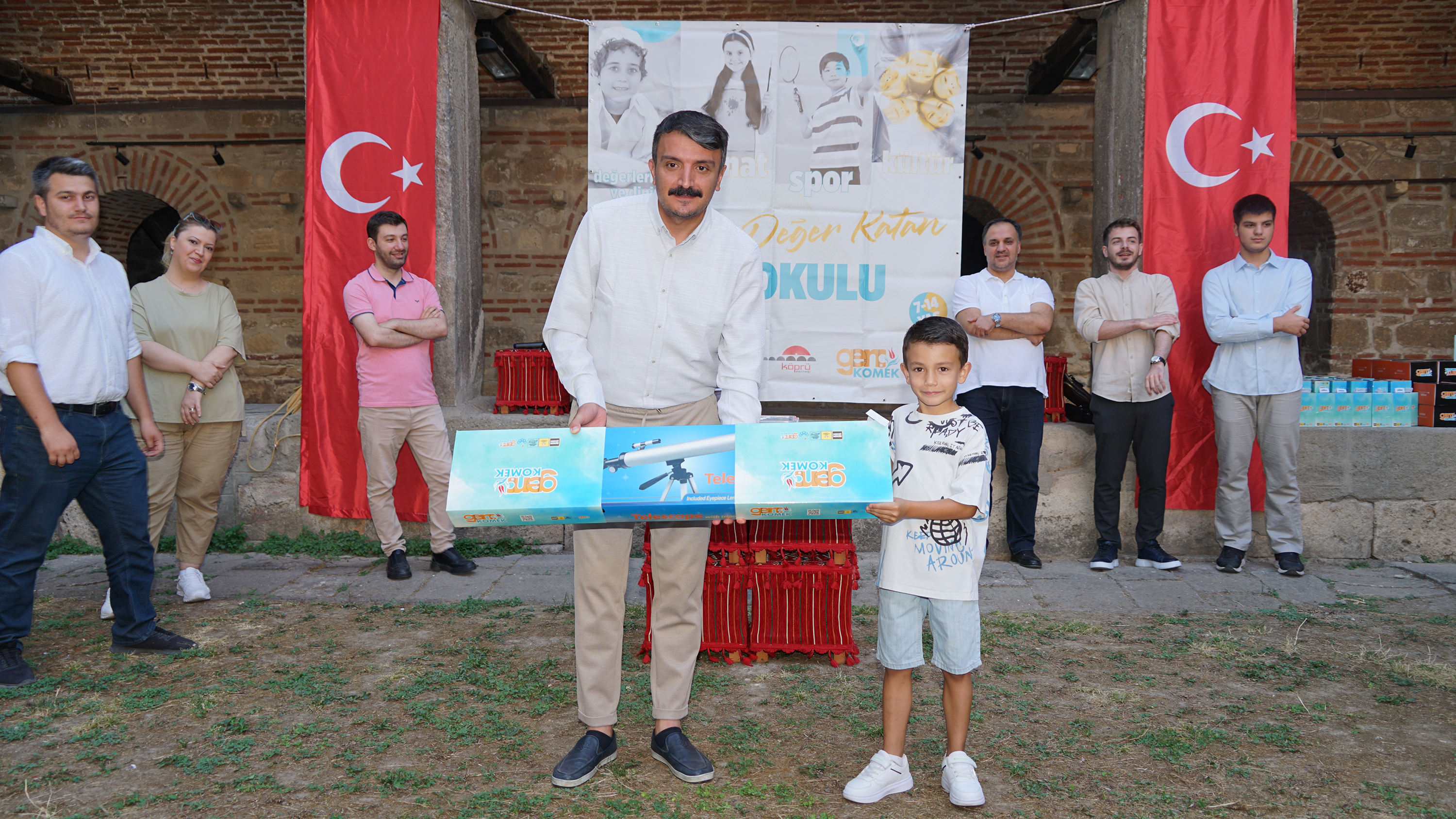 BAŞKAN ALTAY: “GÖNÜL COĞRAFYAMIZDAKİ ÇOCUKLARIMIZIN GELİŞİMİNE KATKI VERMEYE DEVAM EDECEĞİZ”