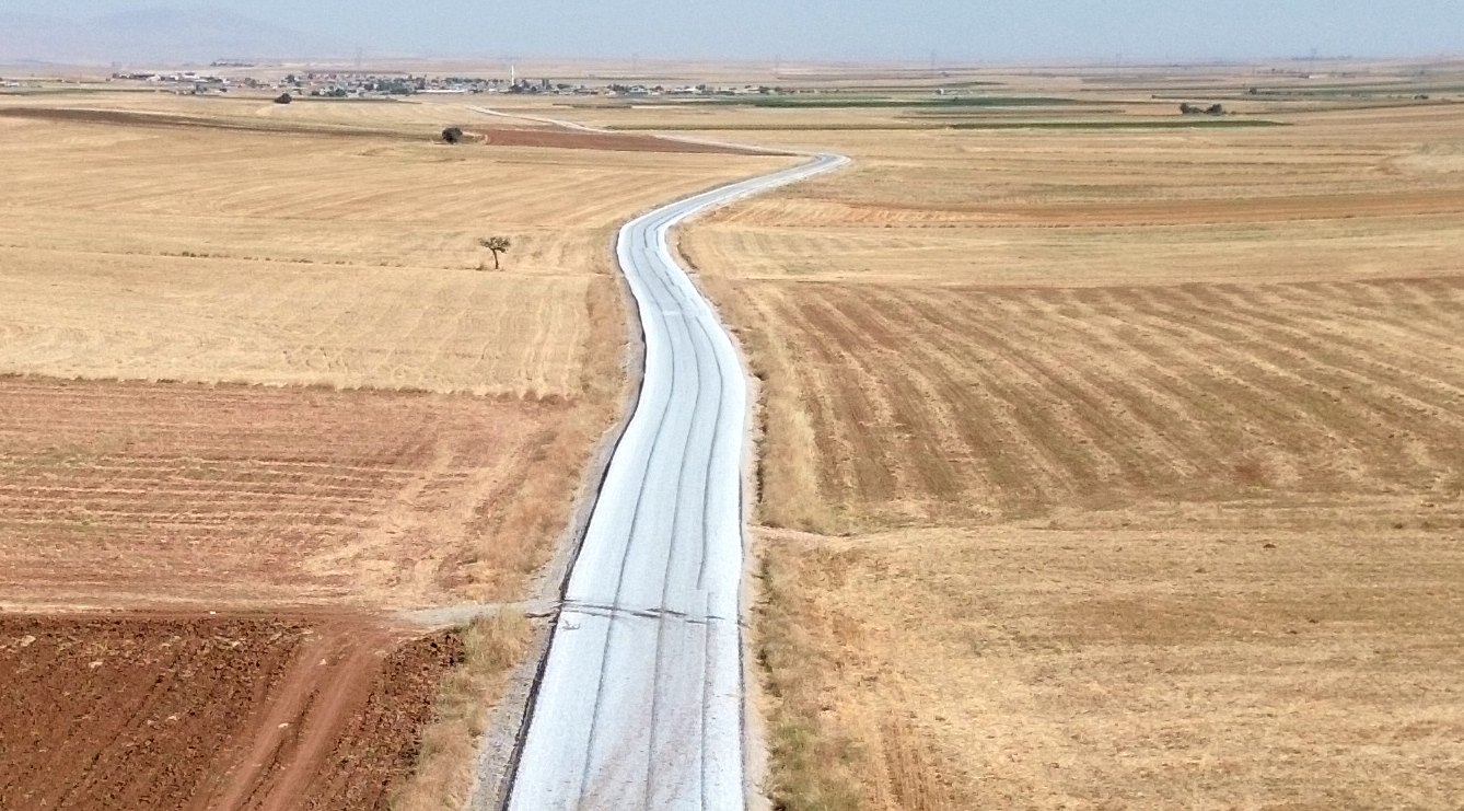 KADINHANI’NIN MAHALLE YOLLARINA BÜYÜKŞEHİR STANDARDI