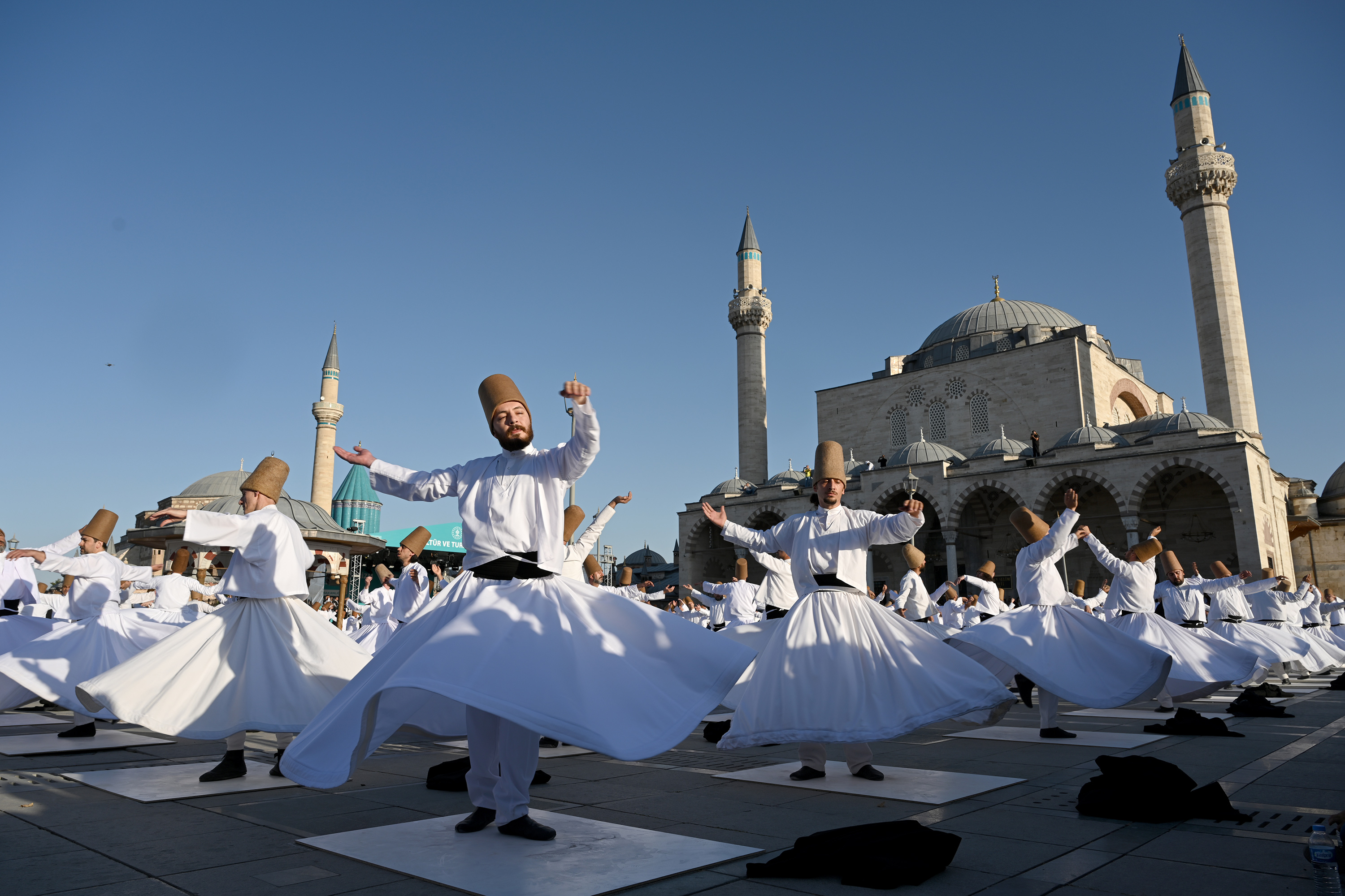 KONYA’DA MİSTİK MÜZİK FESTİVALİ RÜZGARI ESİYOR