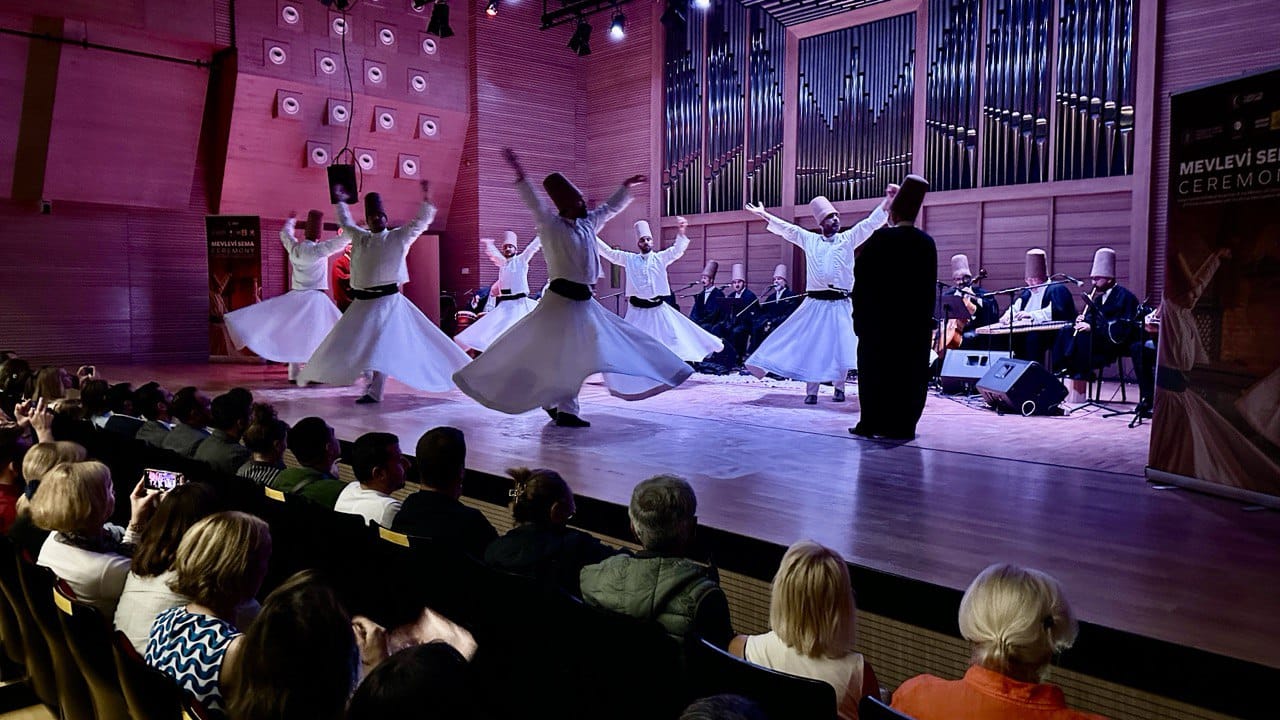 KONYA BÜYÜKŞEHİR MEVLANA YILI’NDA İLK YURT DIŞI SEMA PROGRAMINI ZAGREB BÜYÜKELÇİLİĞİ’NİN EV SAHİPLİĞİNDE HIRVATİSTAN’DA YAPTI