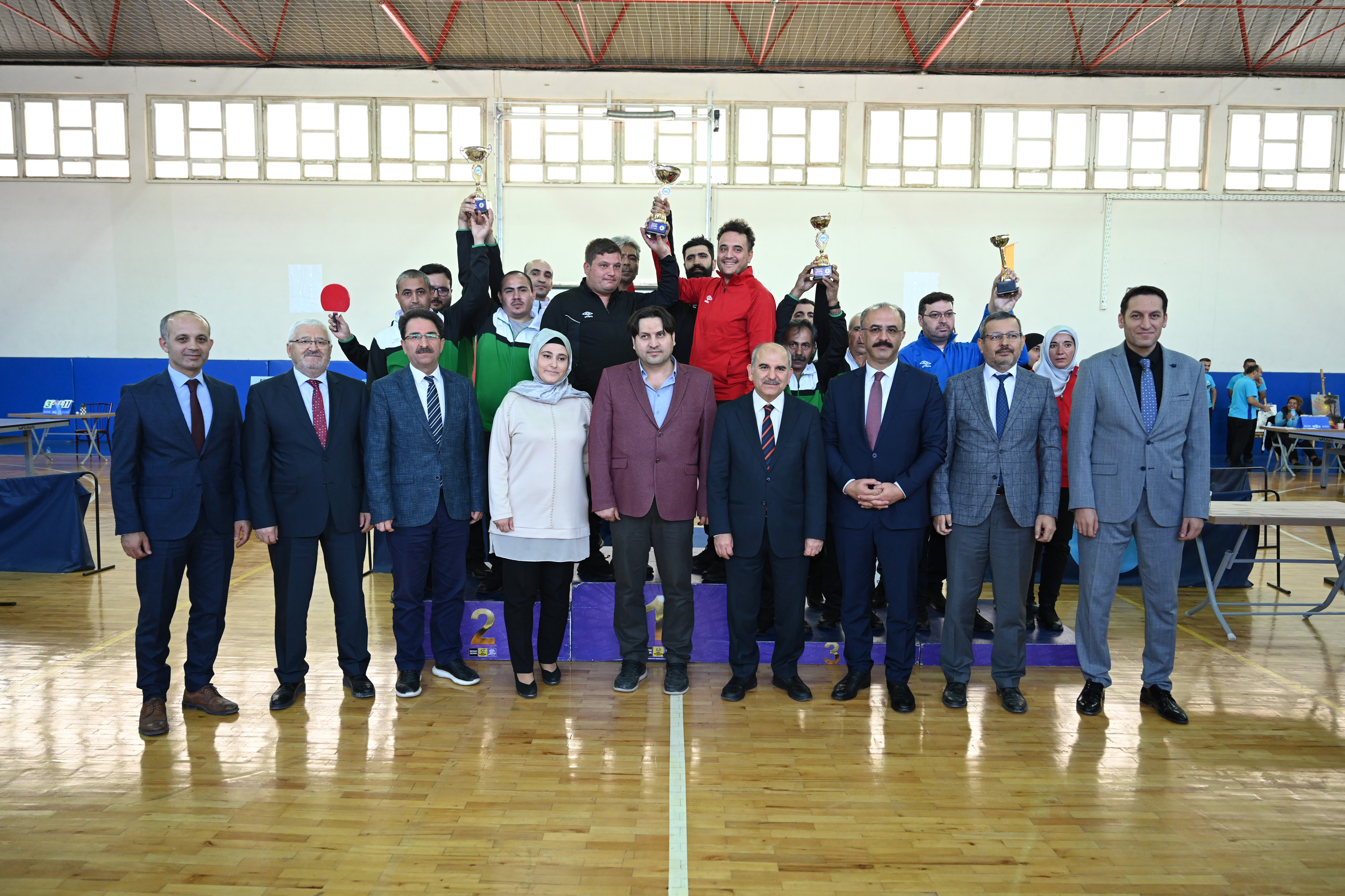 KONYA BÜYÜKŞEHİR “DÜNYA RUH SAĞLIĞI GÜNÜ” DOLAYISIYLA MASA TENİSİ TURNUVASI DÜZENLEDİ