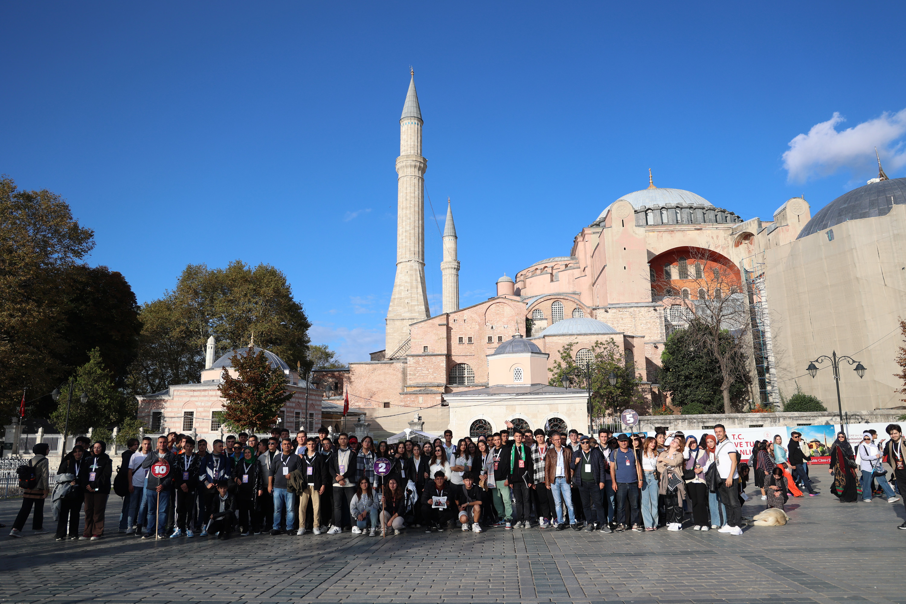 BAŞKAN ALTAY: “ÖĞRENCİLERİMİZ SELÇUKLU DARÜ’L-MÜLKÜNDEN OSMANLI PAYİTAHTINA TARİHİ BİR YOLCULUĞA ÇIKIYOR”
