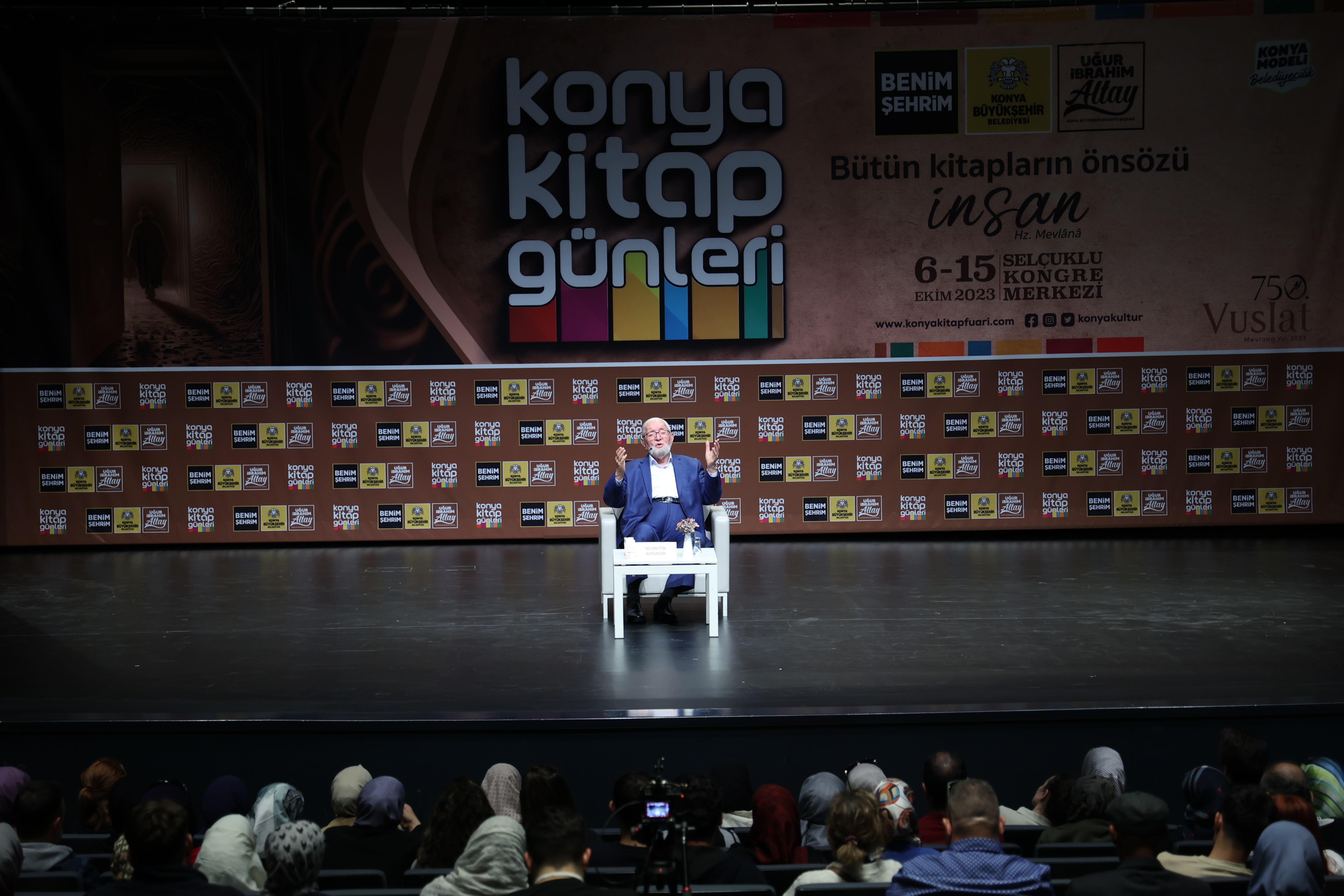“KONYA KİTAP GÜNLERİ” ZİYARETÇİLERİNİ AĞIRLAMAYA DEVAM EDİYOR