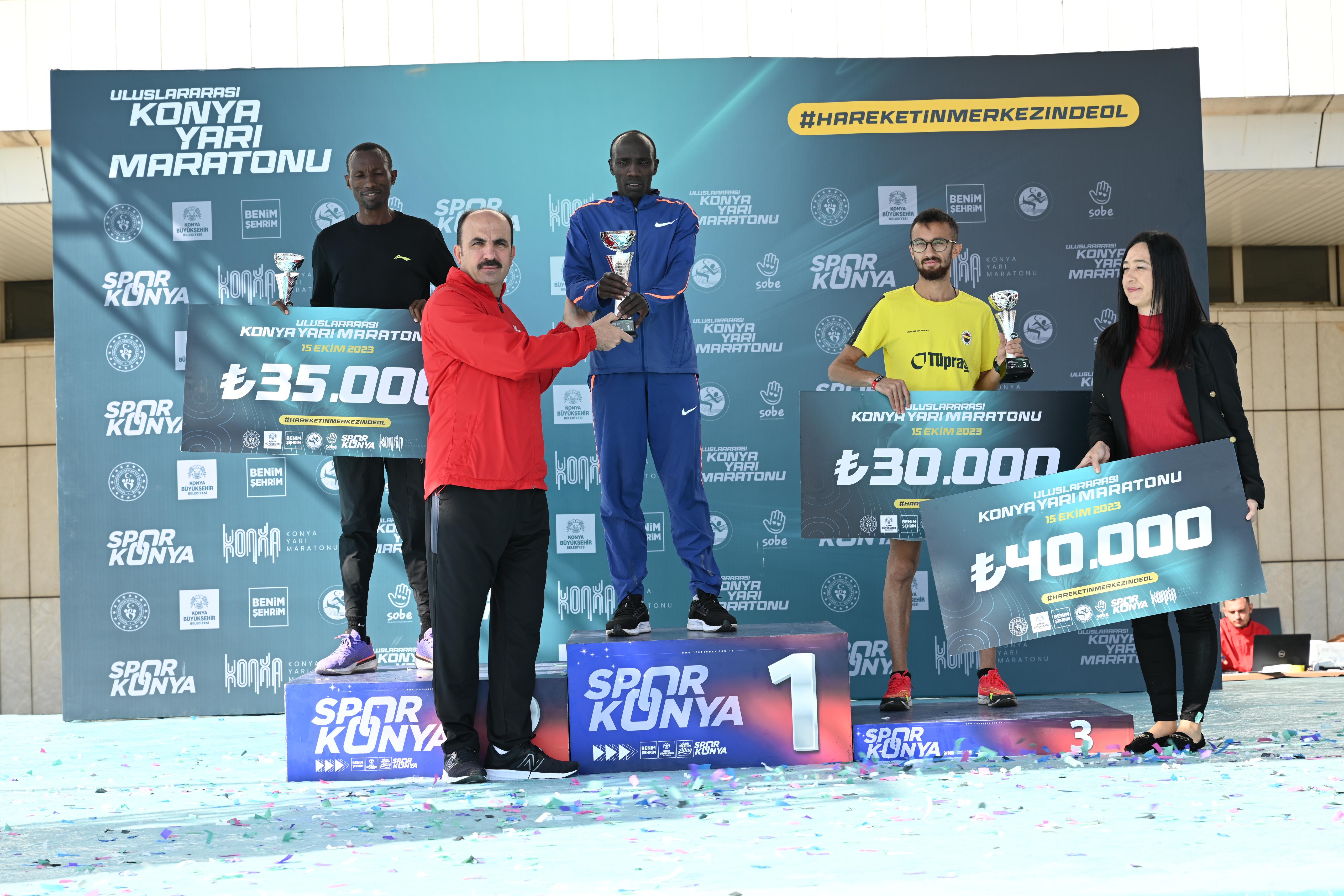 BİNLERCE SPORCU 2. ULUSLARARASI KONYA YARI MARATONU’NDA “İYİLİK” İÇİN KOŞTU