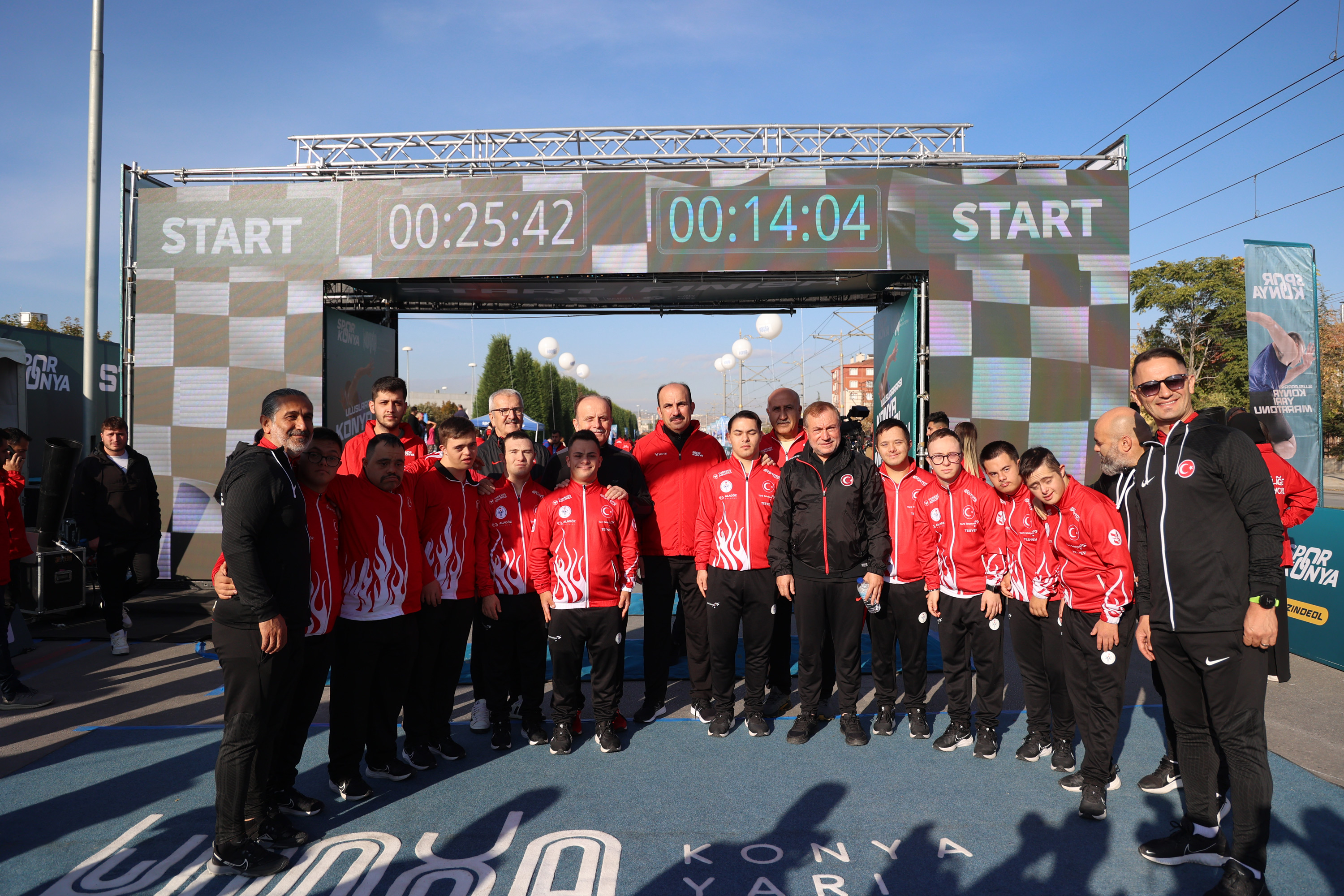 BİNLERCE SPORCU 2. ULUSLARARASI KONYA YARI MARATONU’NDA “İYİLİK” İÇİN KOŞTU