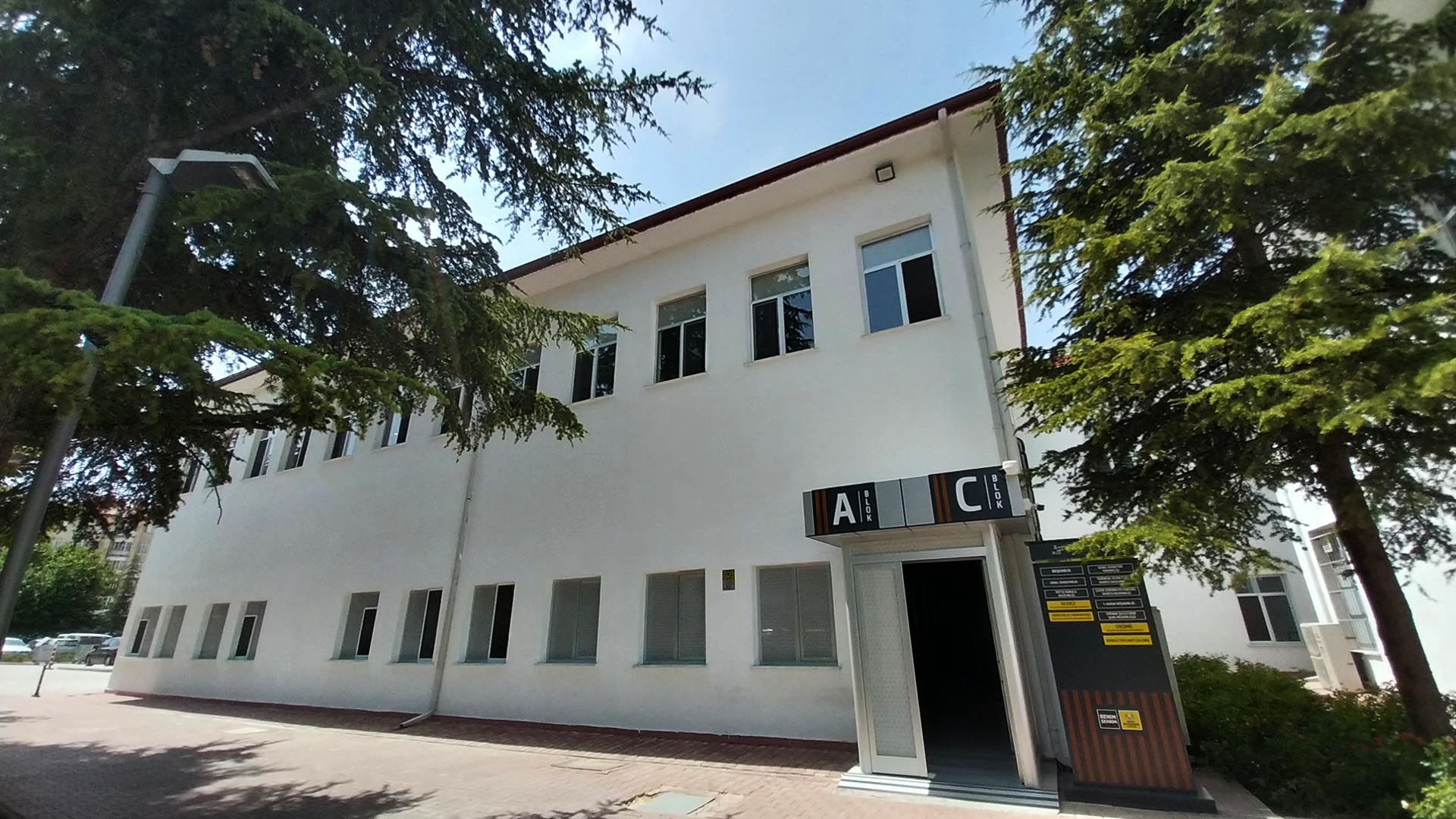 KONEVİ EK HİZMET BİNASI