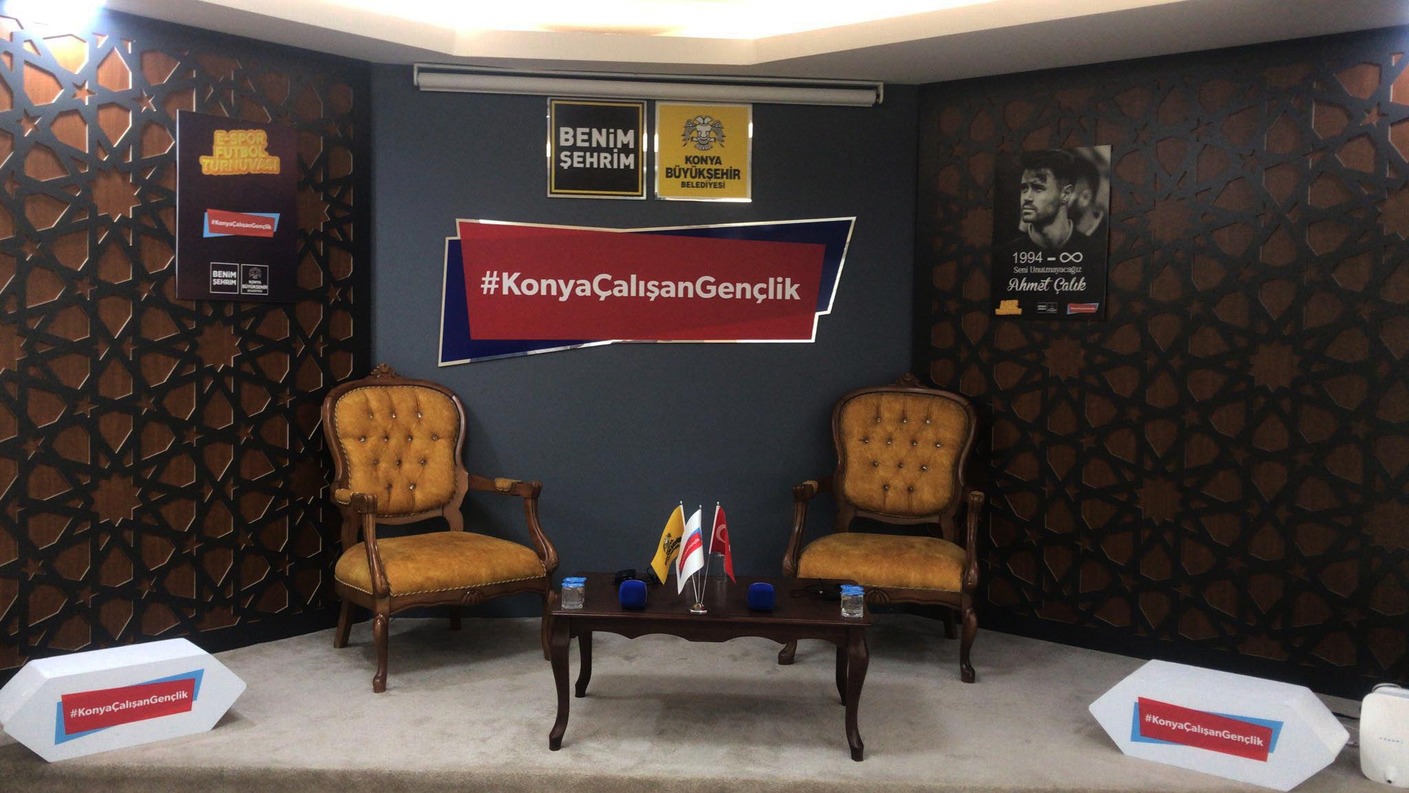 ÇALIŞAN GENÇLİK MERKEZİ