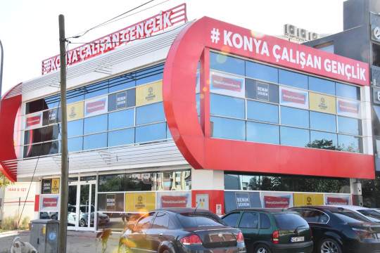 ÇALIŞAN GENÇLİK MERKEZİ