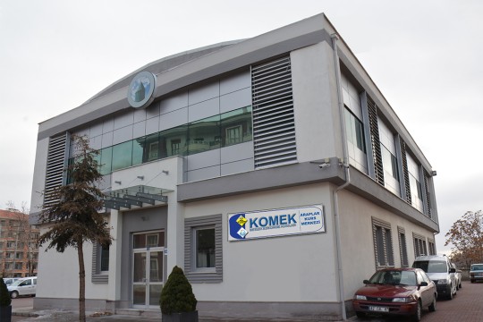 ARAPLAR KOMEK