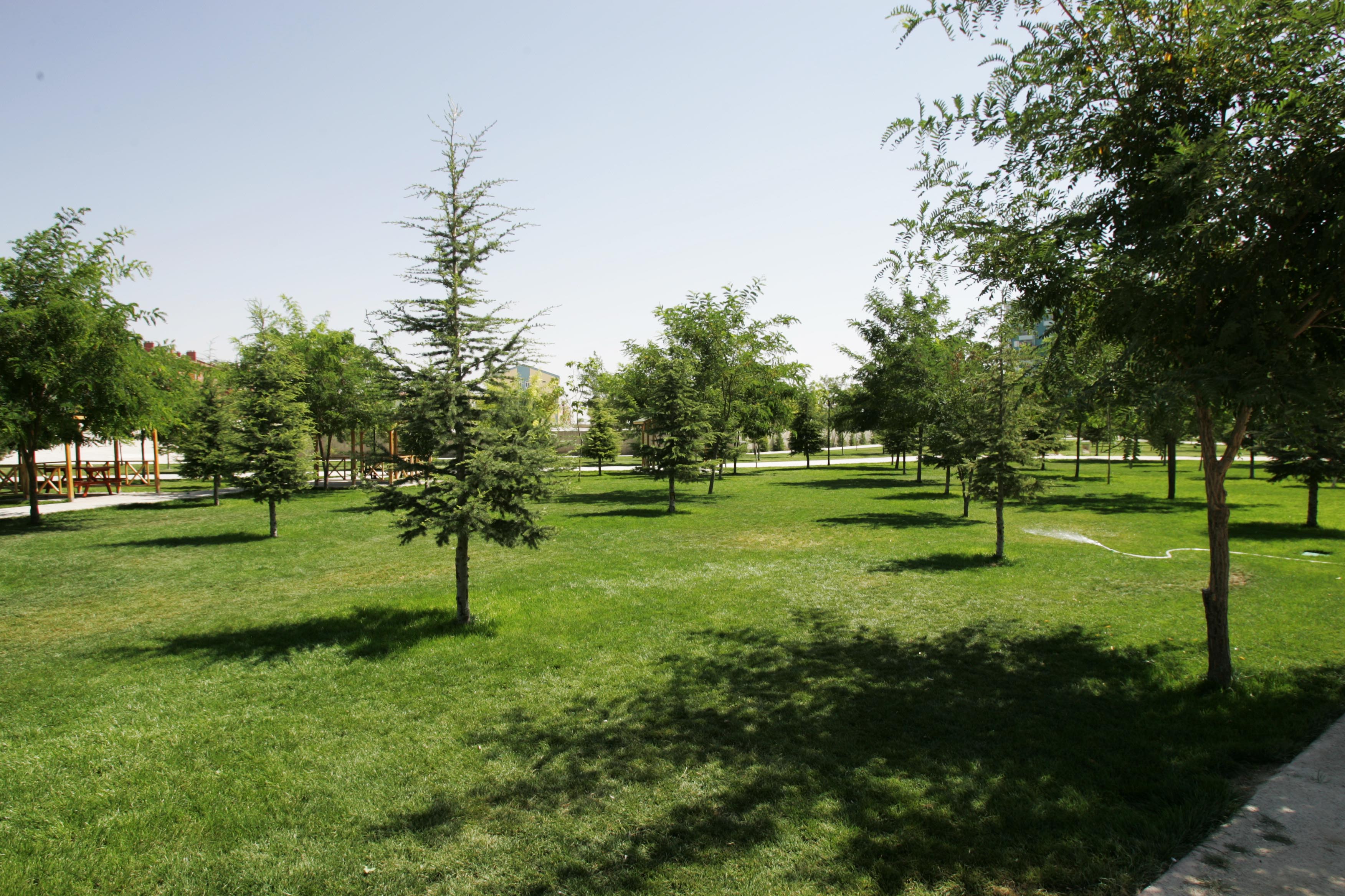 CUMHURİYET PARKI