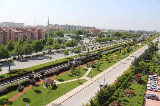 B. VAHAPZADE PARKI