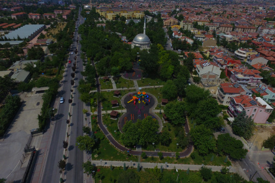 EVLİYA ÇELEBİ PARKI