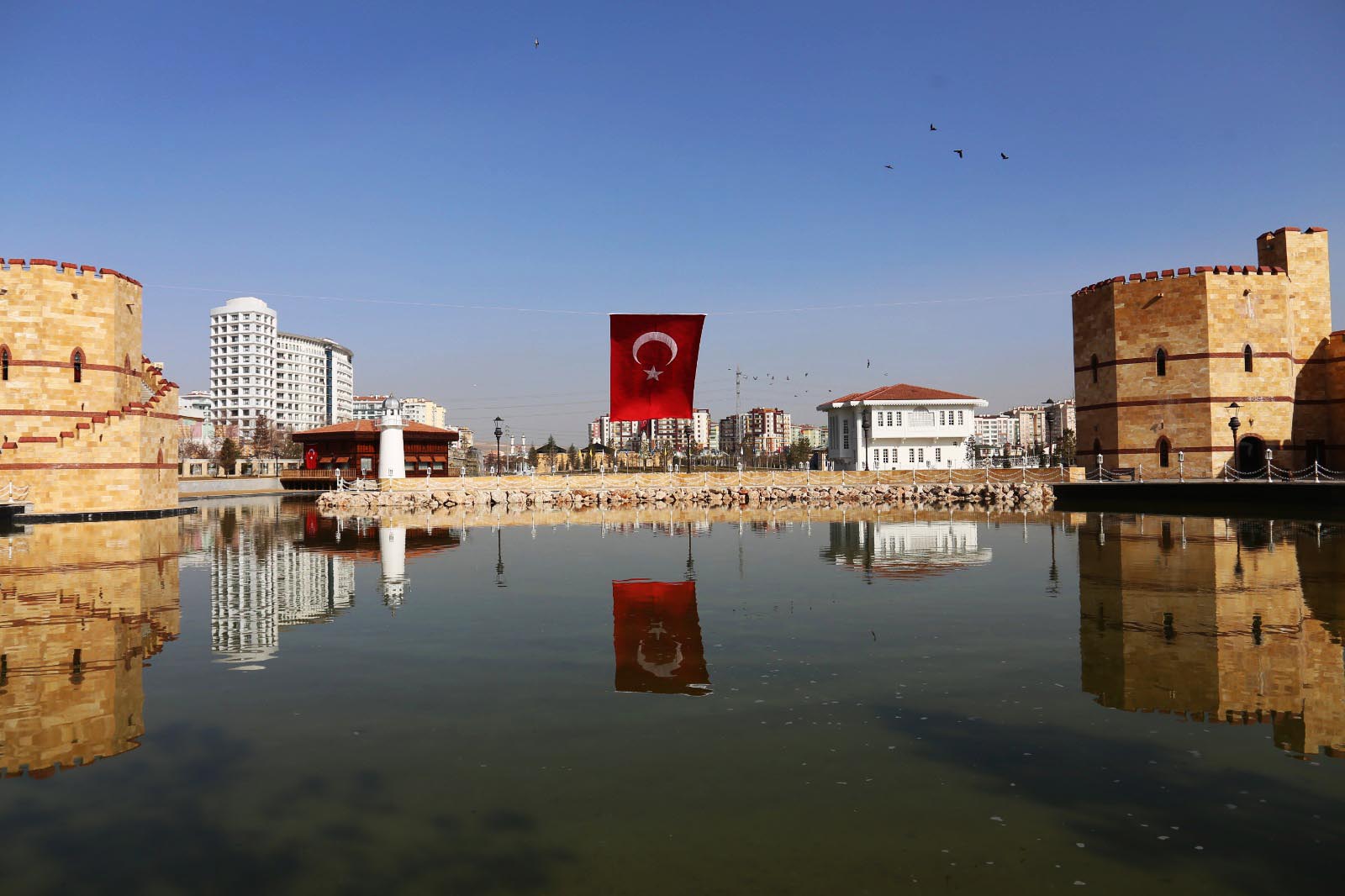 KALEHAN ECDAT BAHÇESİ
