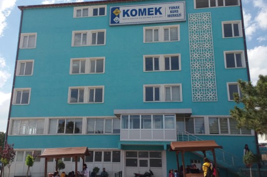 YUNAK KOMEK