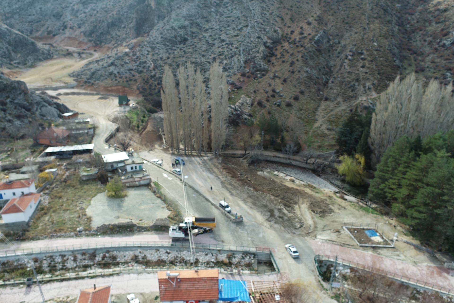İVRİZ KAYA ANITI ÇEVRE DÜZENLEMESİ