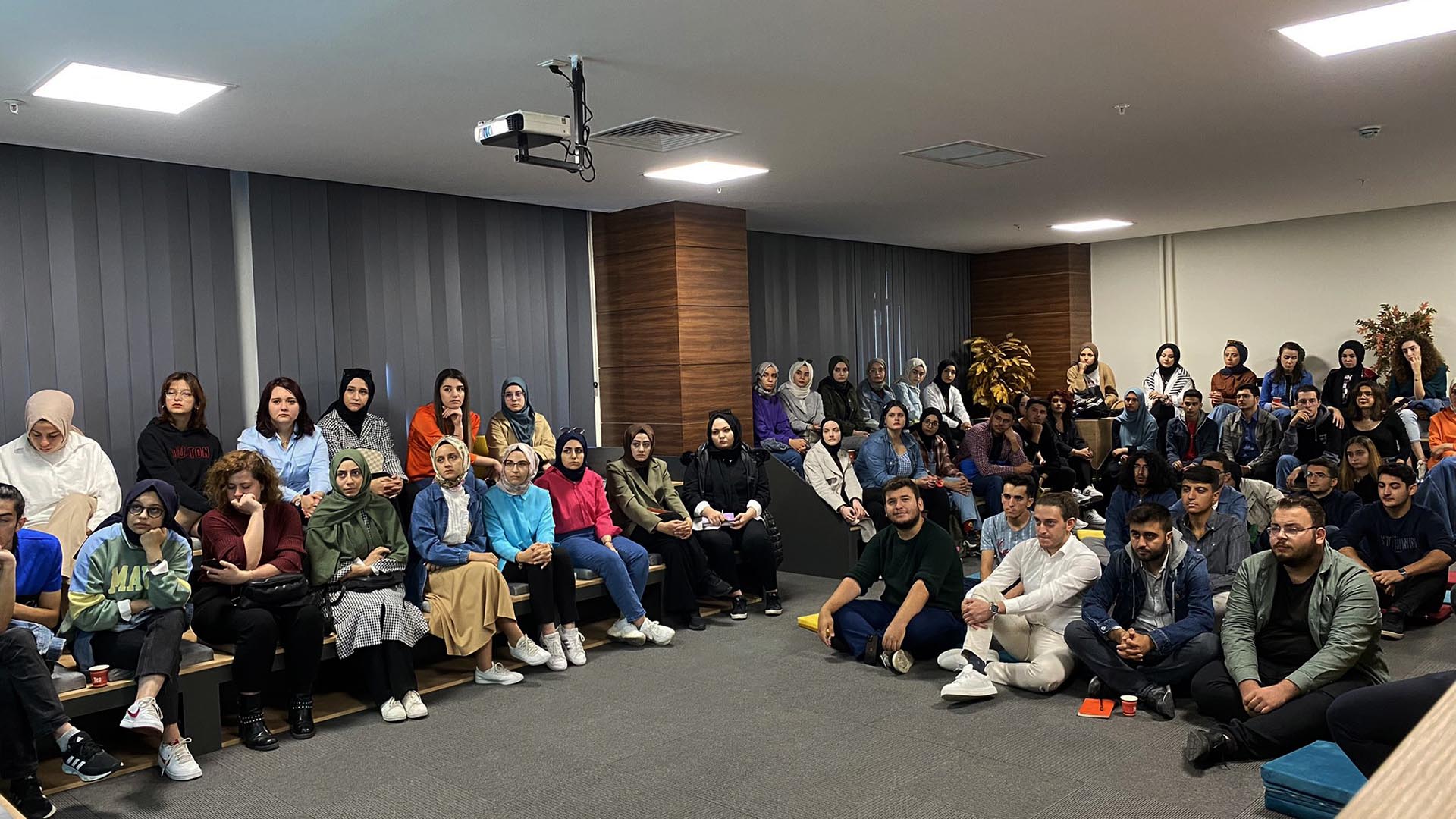 KONYA BÜYÜKŞEHİR BELEDİYESİ GENÇLİK MECLİSİ