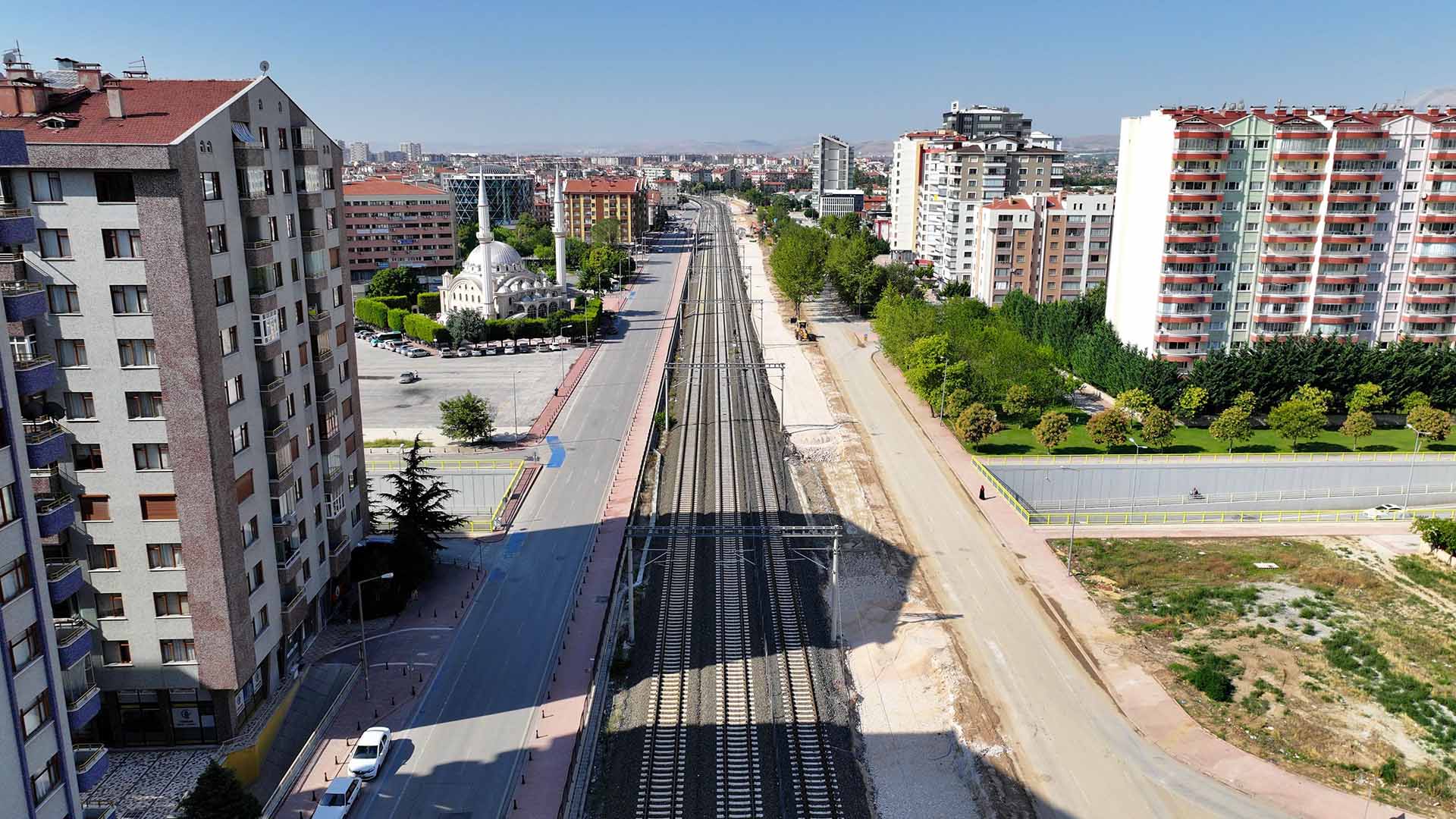 KONYARAY BANLİYÖ HATTI