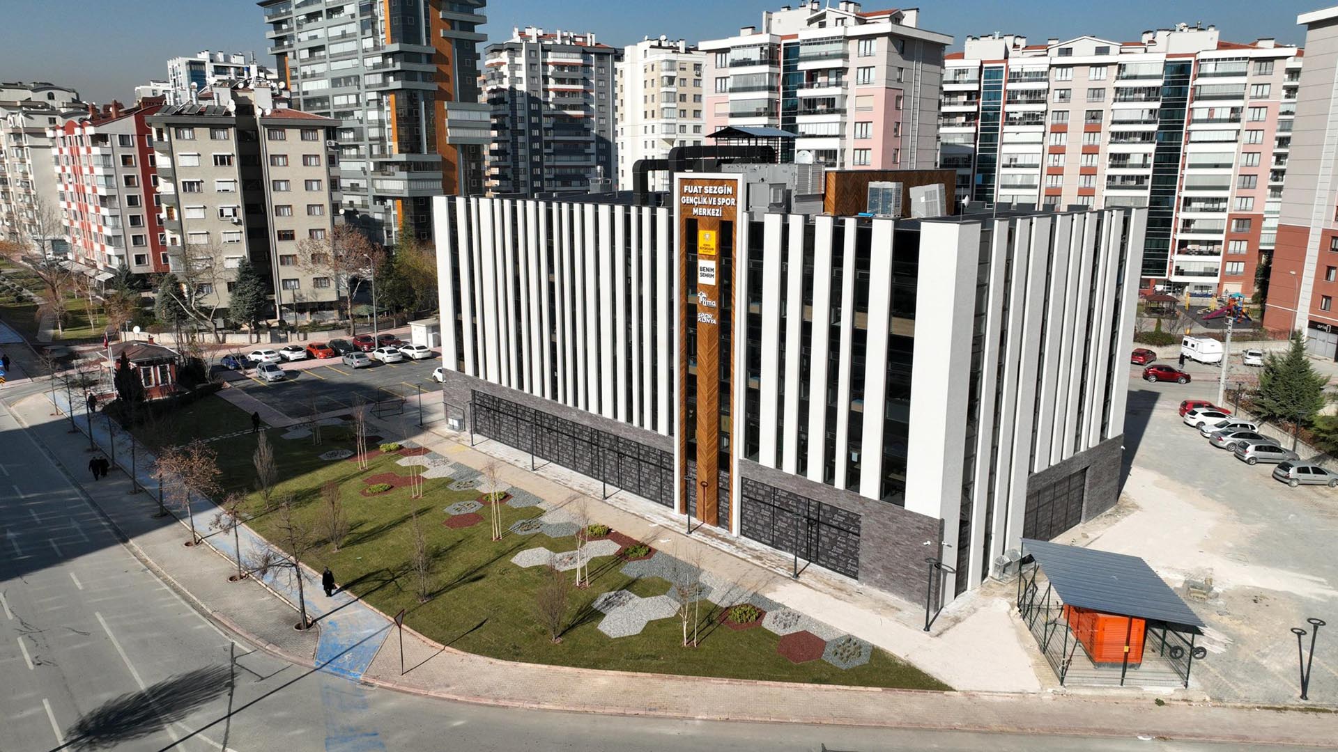 FUAT SEZGİN GENÇLİK VE SPOR MERKEZİ