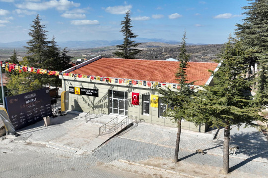 AHIRLI ÇOK AMAÇLI SALON