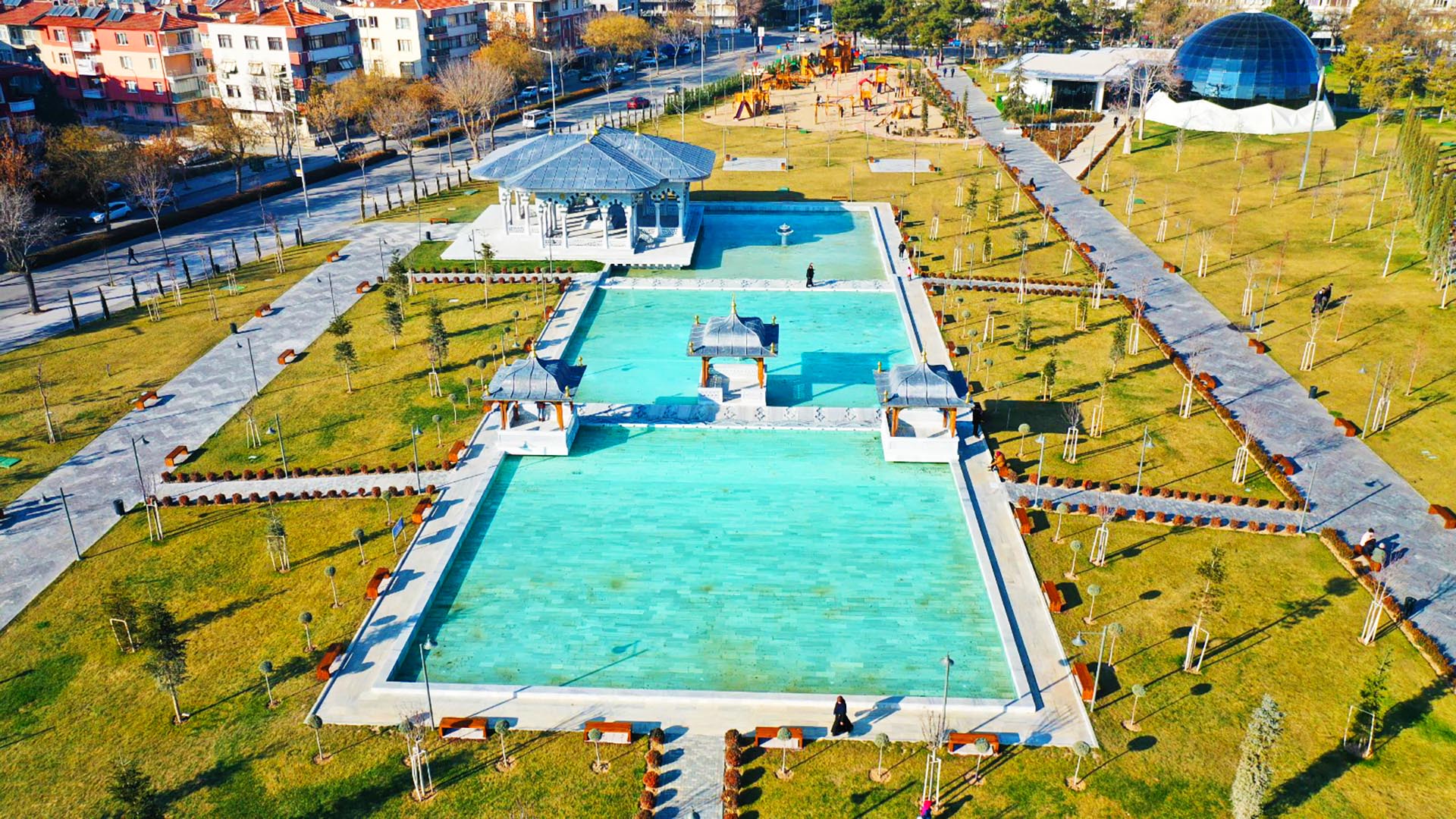 MİLLET BAHÇESİ