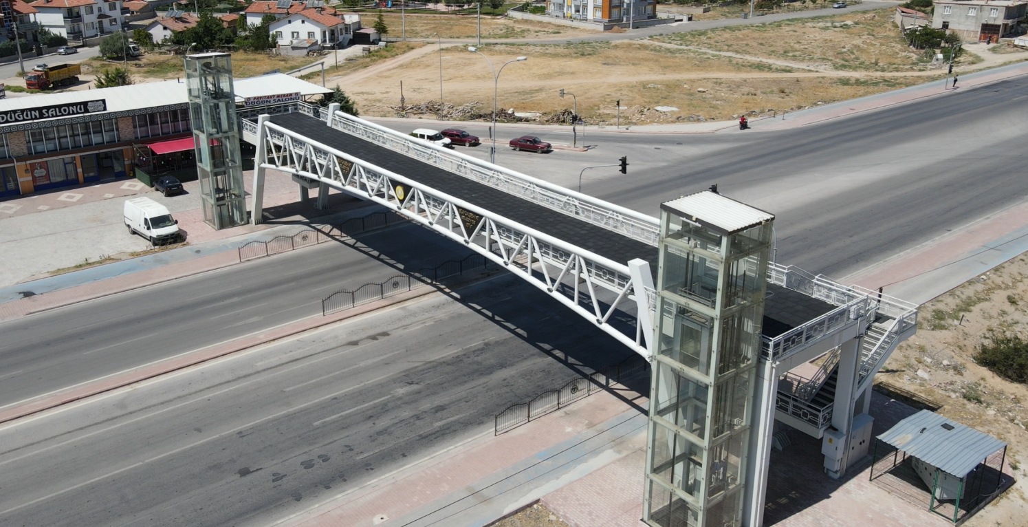HARMANCIK YAYA ÜST GEÇİDİ