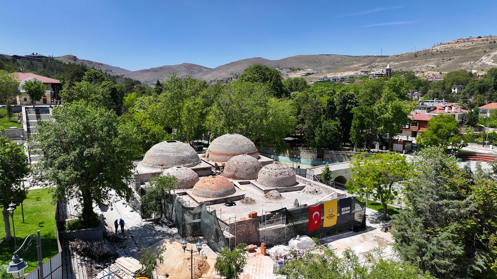 KARAMANOĞLU MEHMET BEY HAMAMI RESTORASYONU