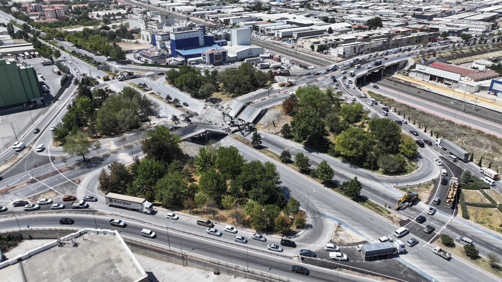 MARANGOZLAR KÖPRÜLÜ KAVŞAĞI YENİLEME ÇALIŞMASI