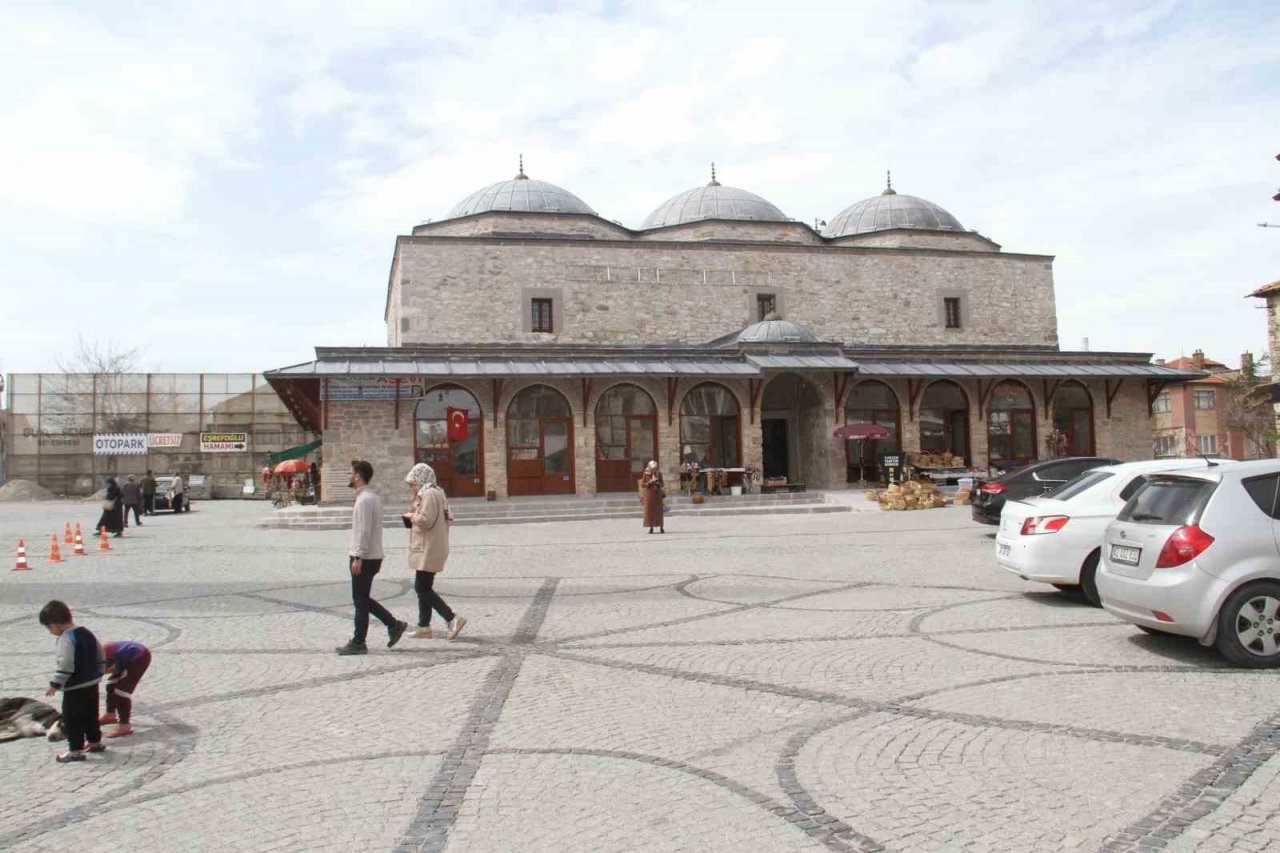 EŞREFOĞLU SÜLEYMAN BEY BEDESTENİ RESTORASYONU