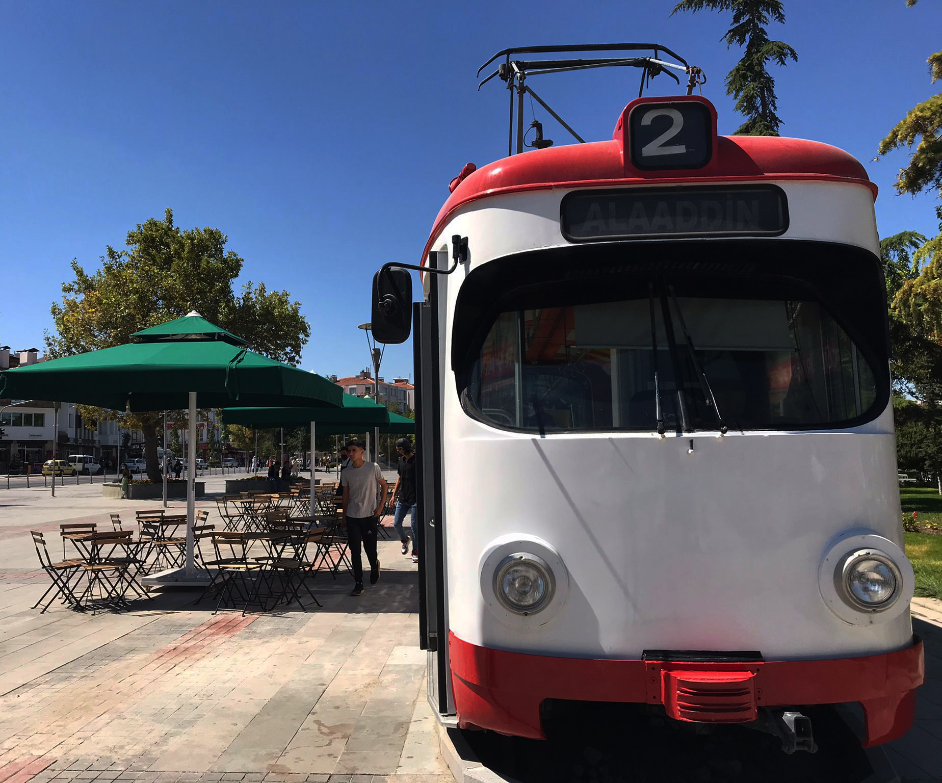 NOSTALJİK TRAMVAY KAFE