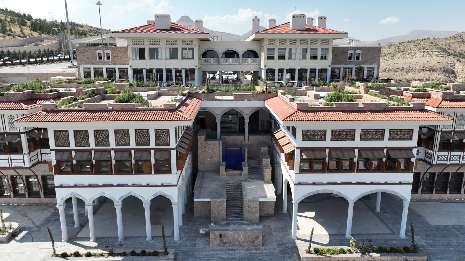 AKYOKUŞ KASRI