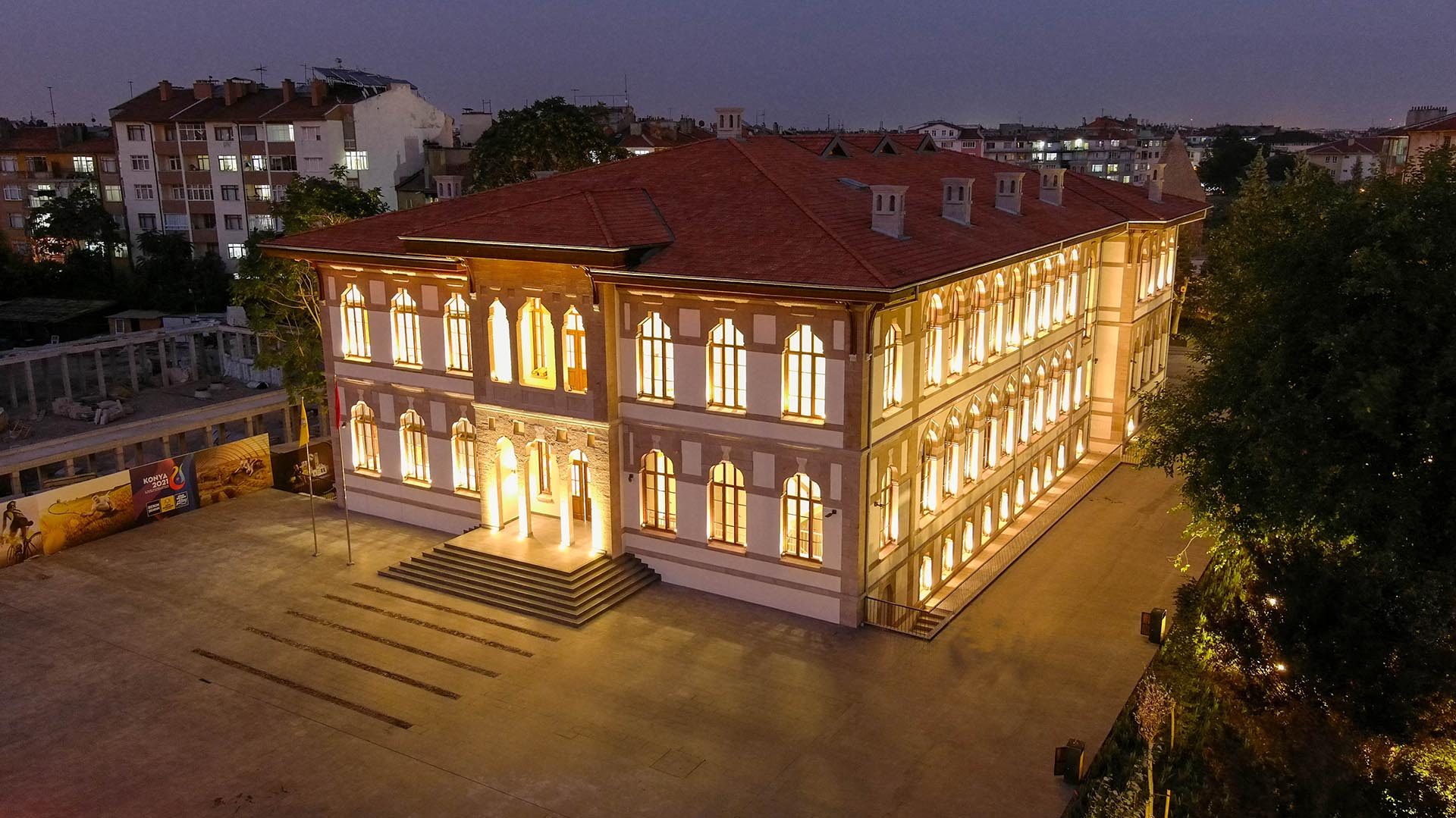TAŞ BİNA