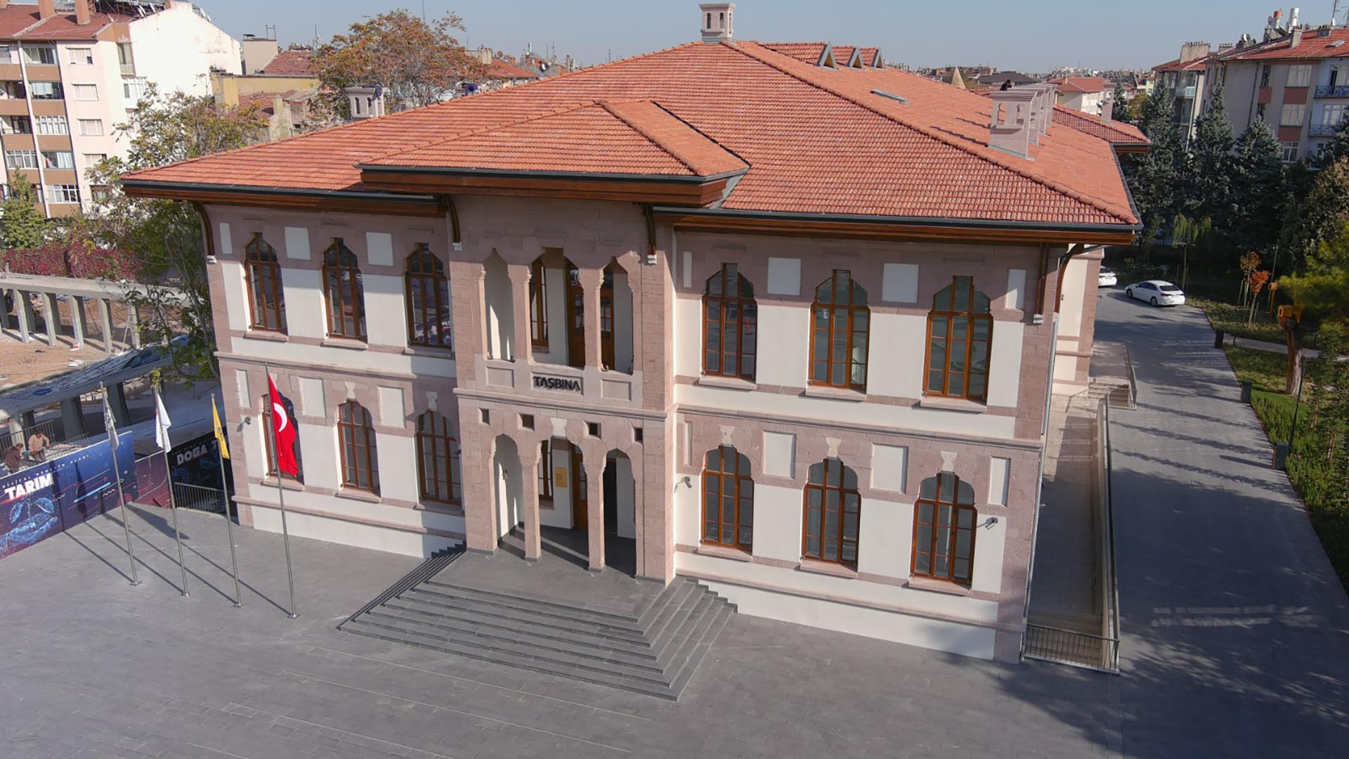 TAŞ BİNA